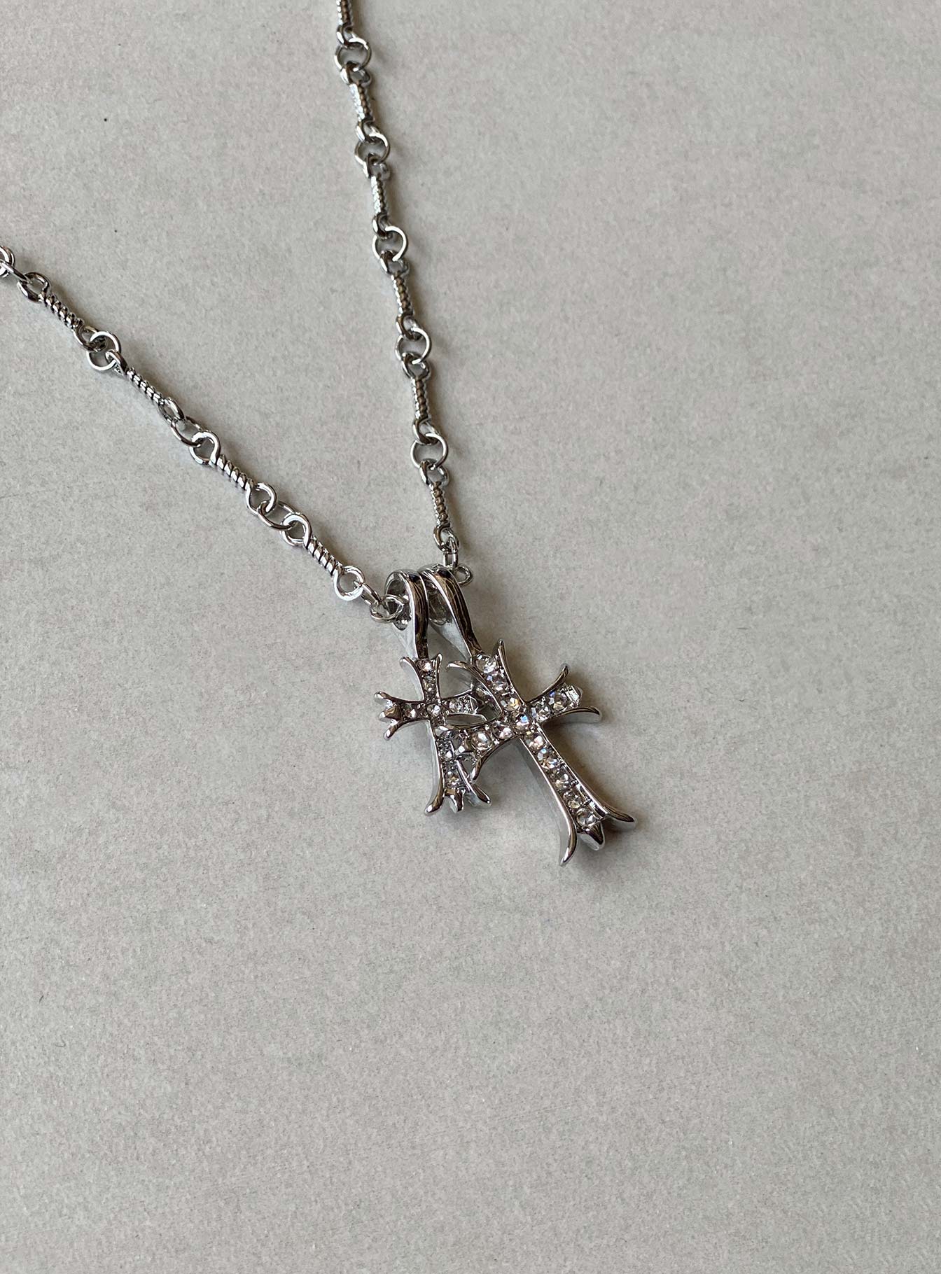 Curtis Cross Necklace Silver - Image 3