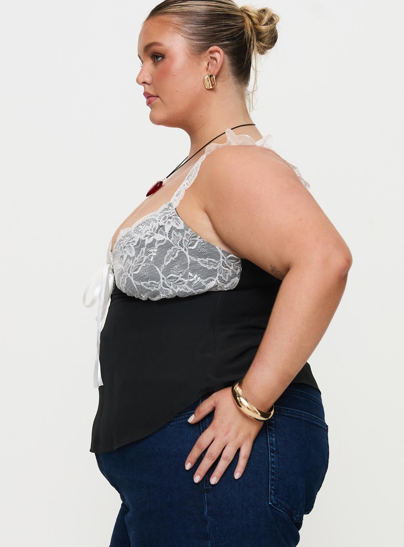 Delvonte Top Black Curve - Image 4