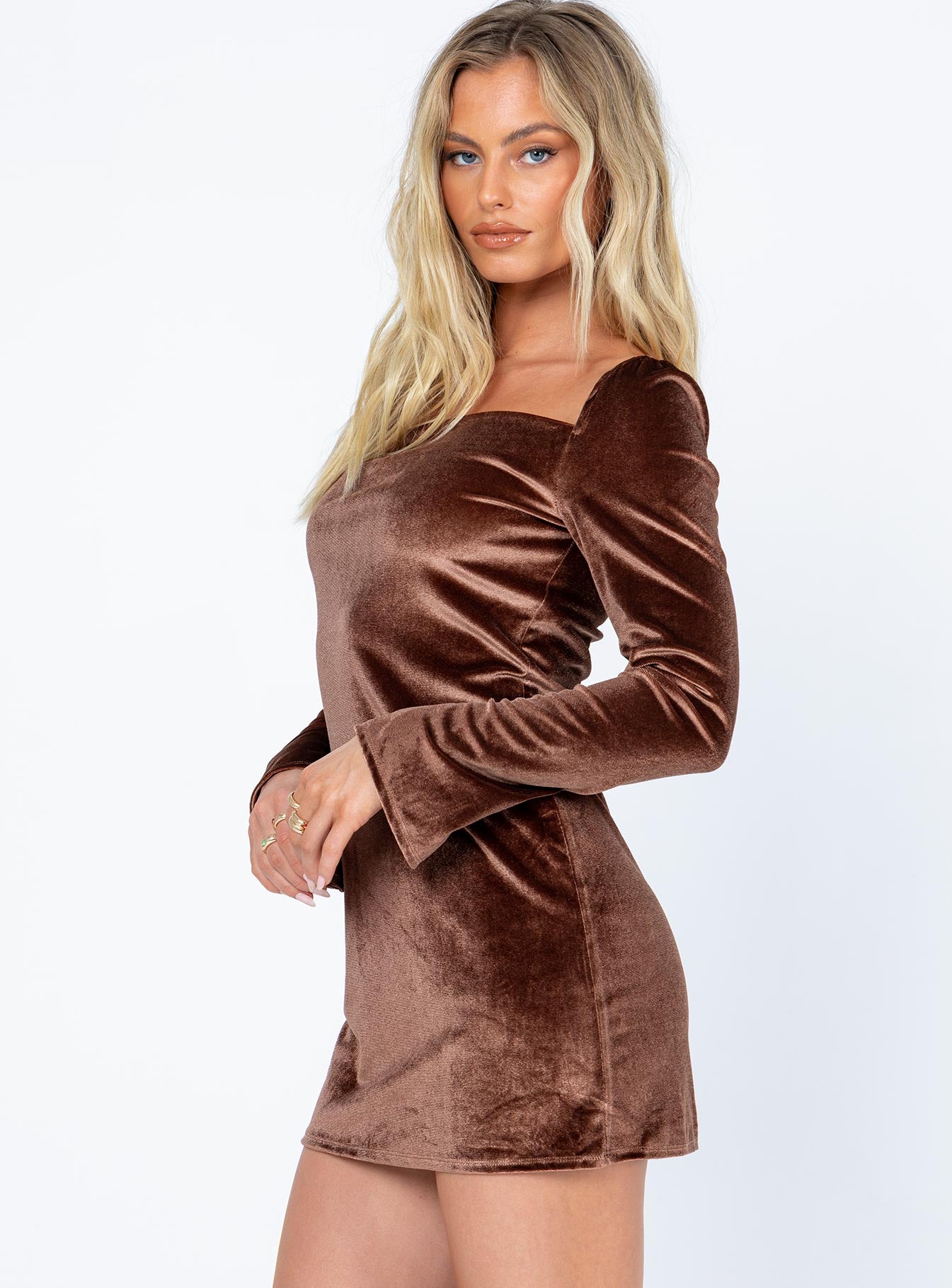 Star Power Velvet Mini Dress Brown - Image 4