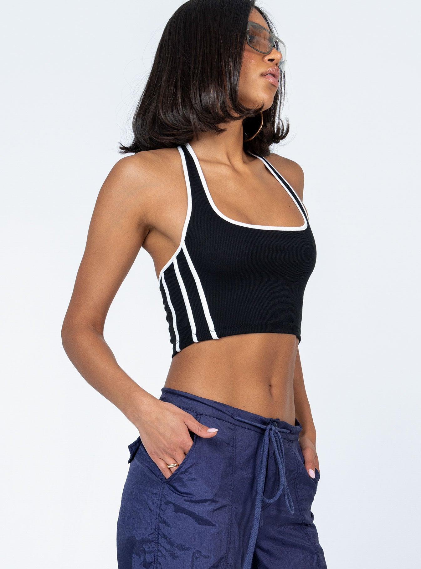 Bardwell Top Black - Image 3