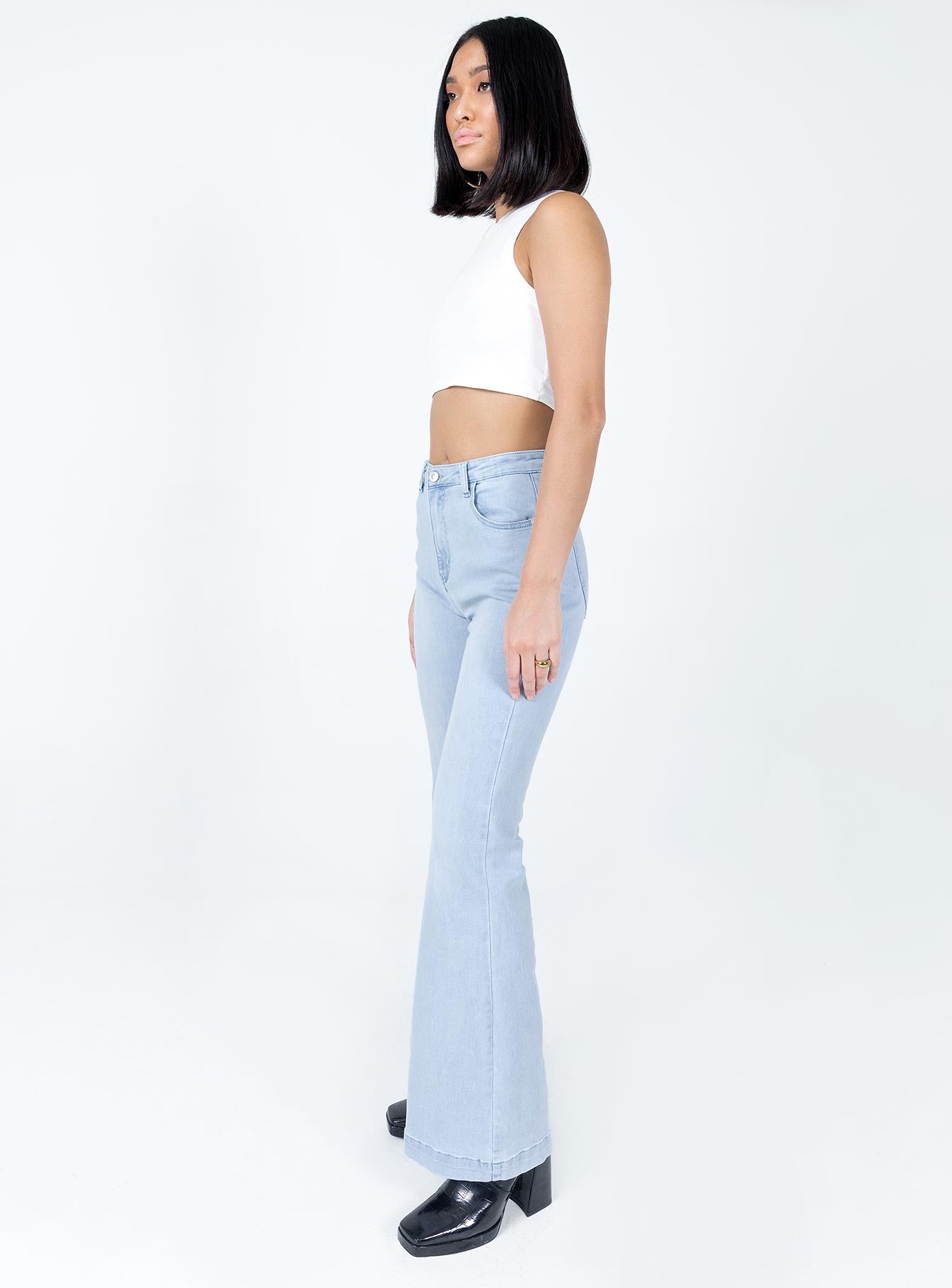 Better With You Jeans Light Wash Denim - Image 3