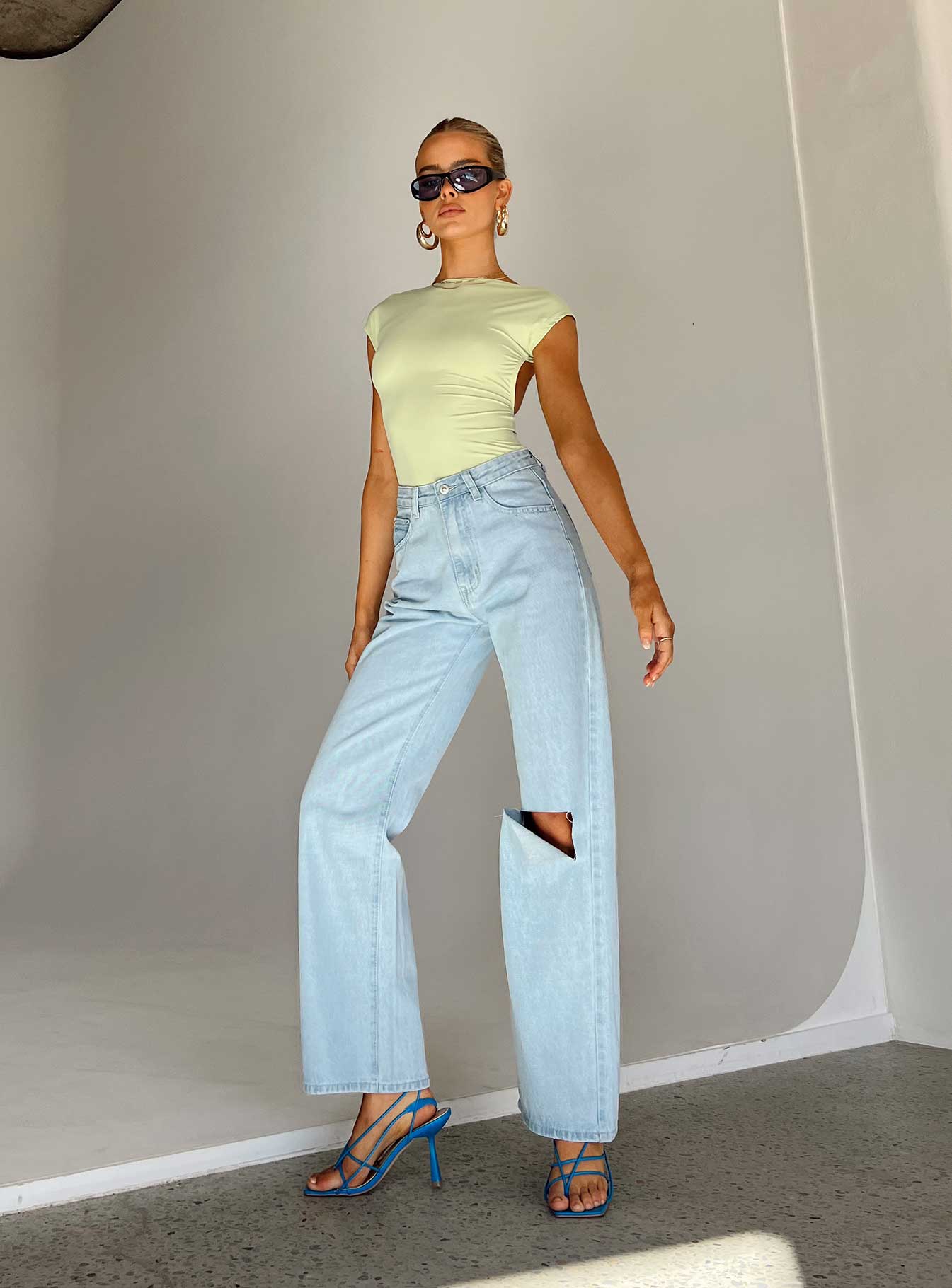 Sevina Wide Leg Denim Jeans Light Wash - Image 3