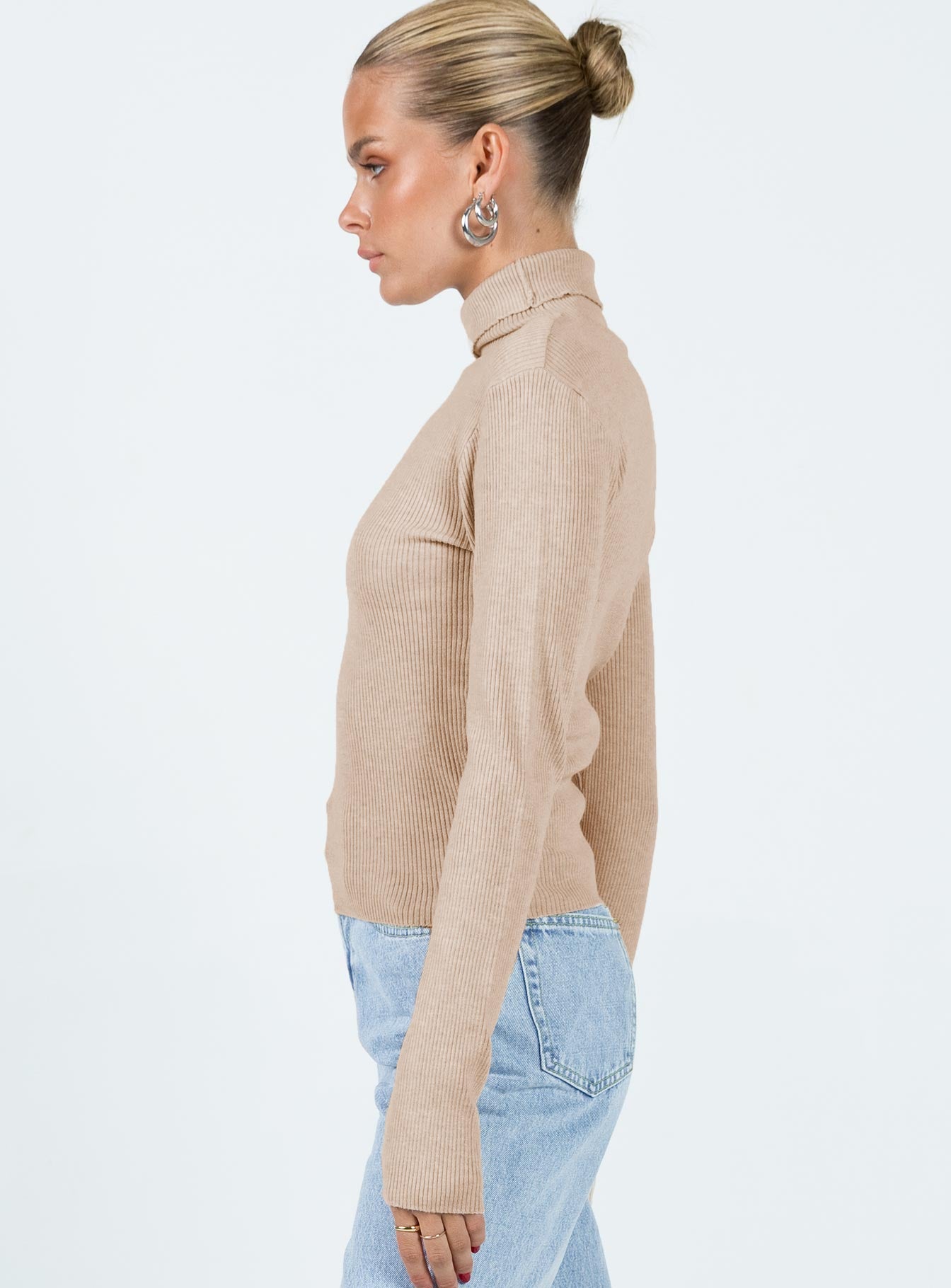 Nouri Long Sleeve Top Beige - Image 4