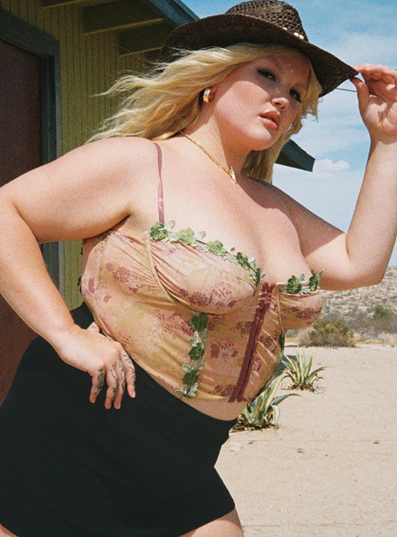 Enchanted Corset Multi Curve - Image 3