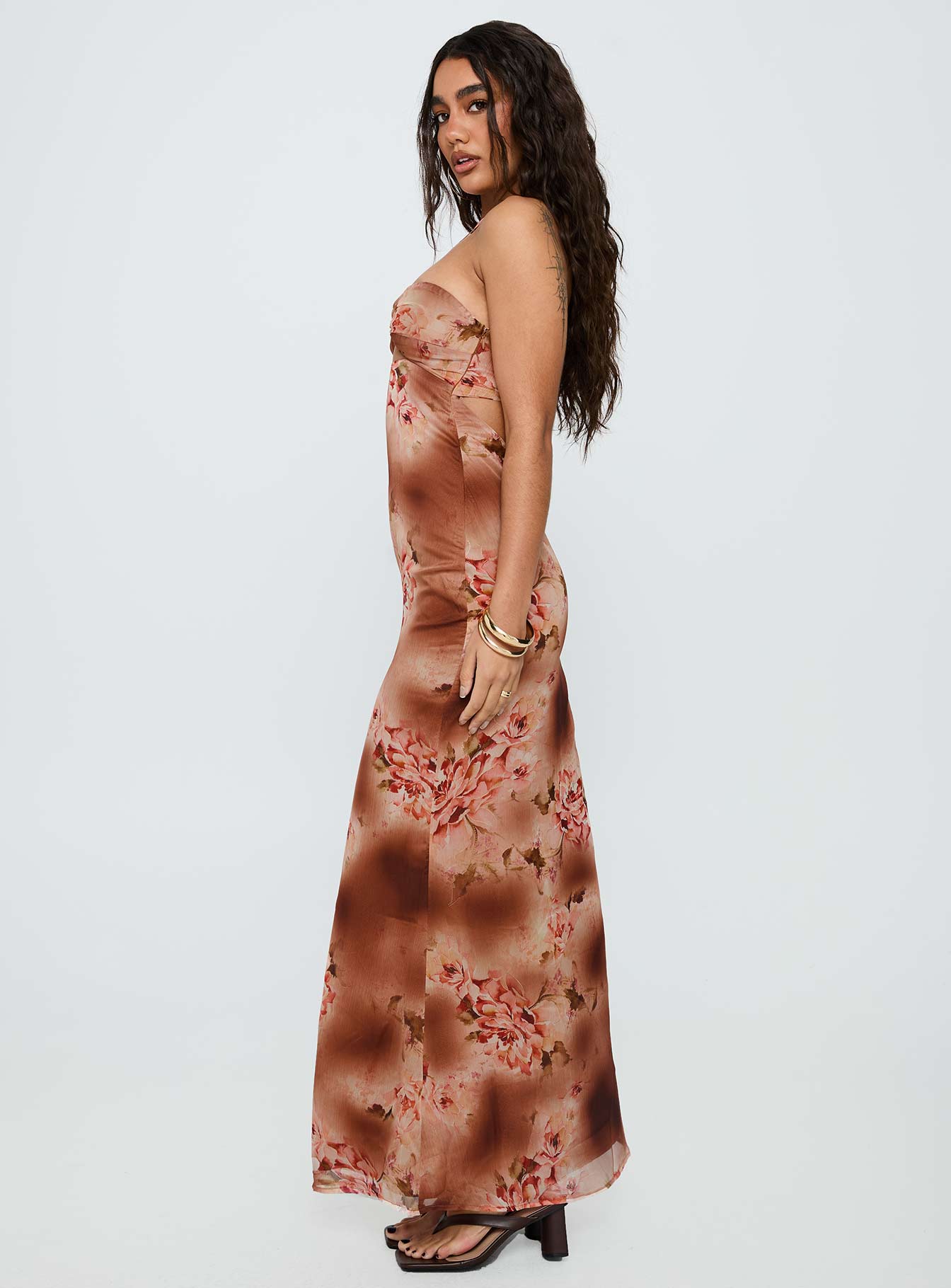 Saye Halter Twist Maxi Dress Multi - Image 4