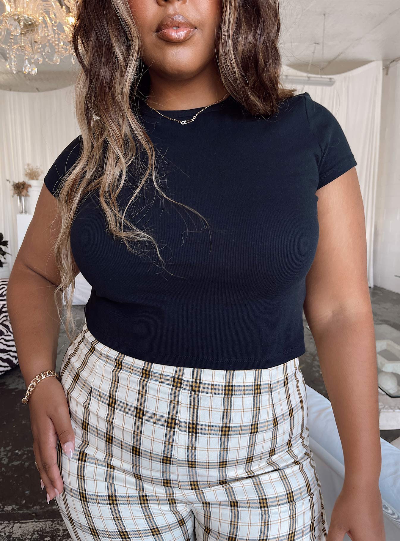 Celsey Top Black Curve - Image 3