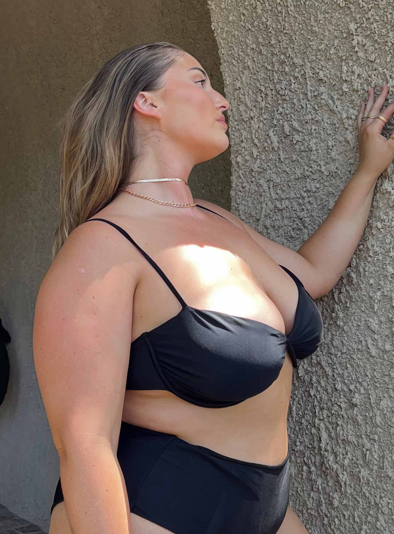 Avani Bikini Top Black Curve - Image 3