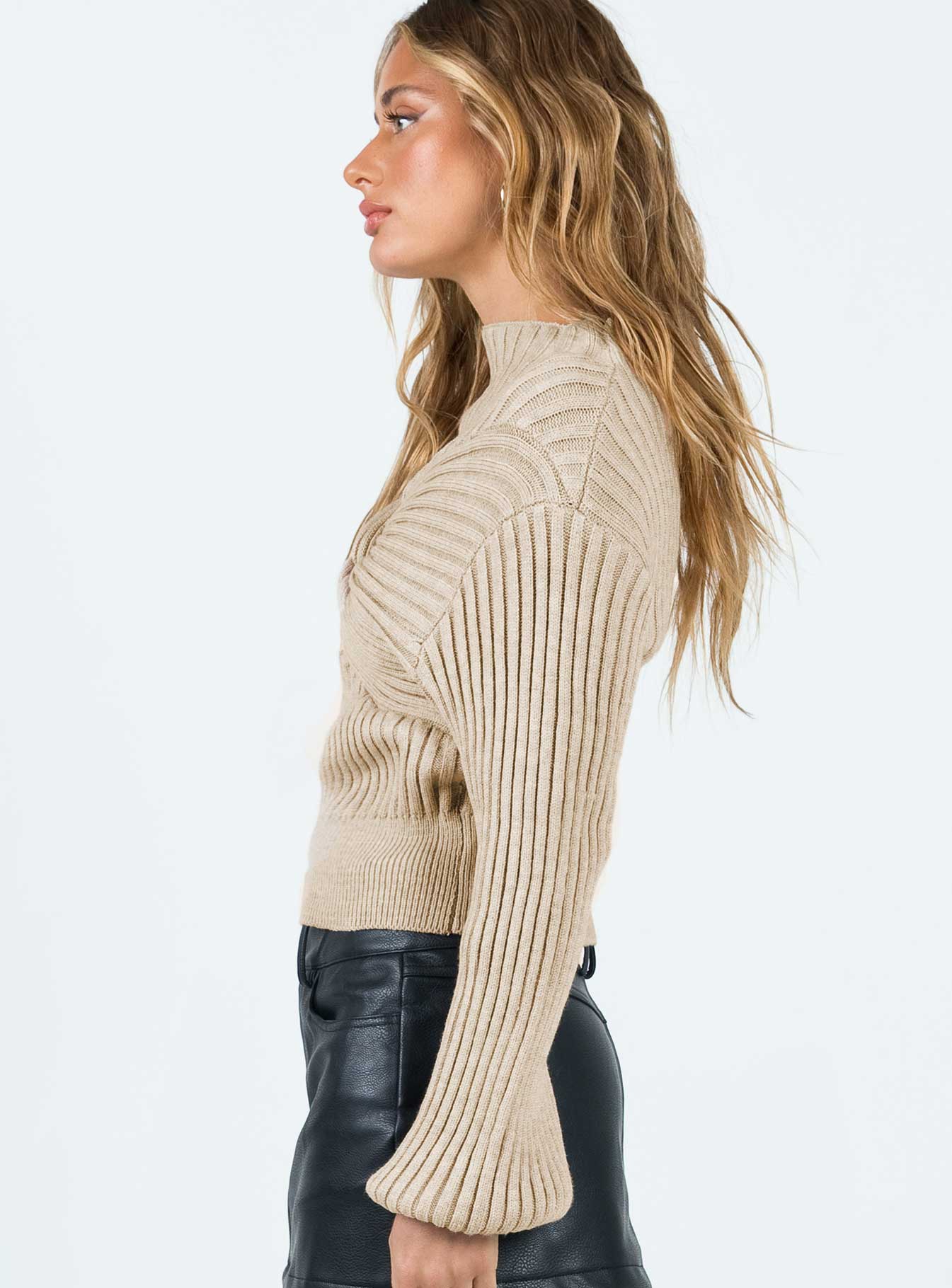 Cardoc Sweater Beige - Image 4