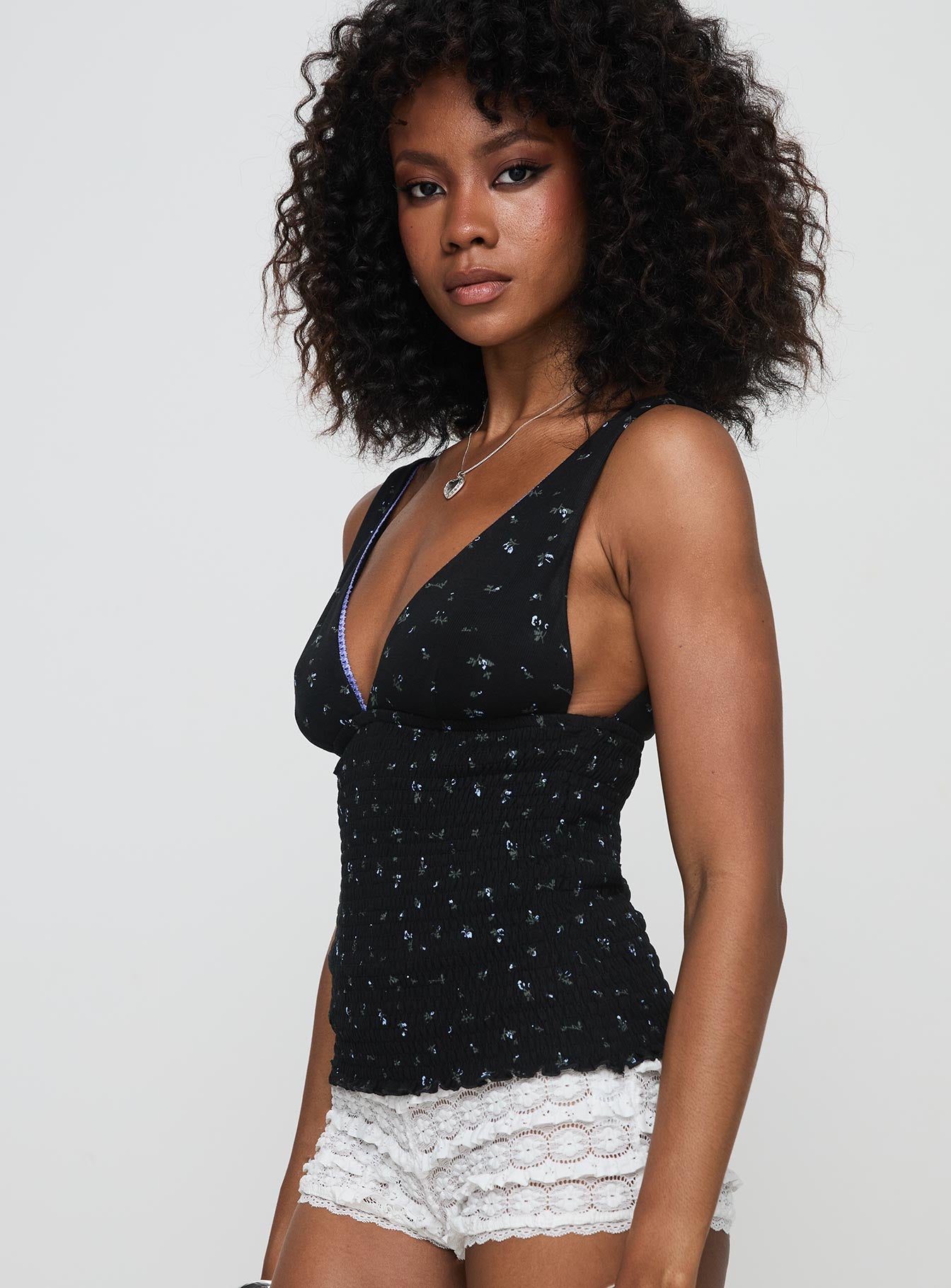 Comfrey Top Black - Image 4