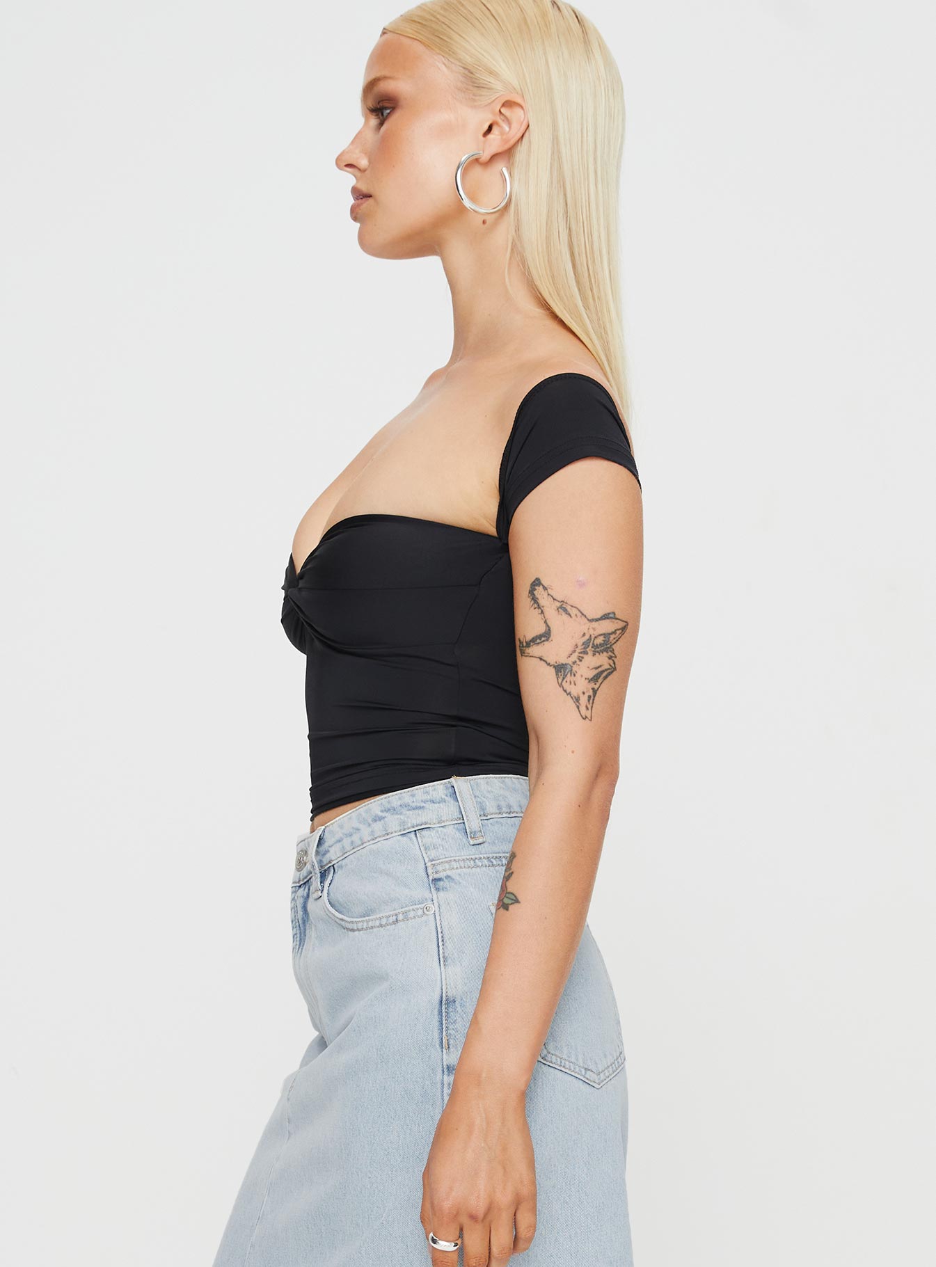 Larisha Off The Shoulder Top Black - Image 4
