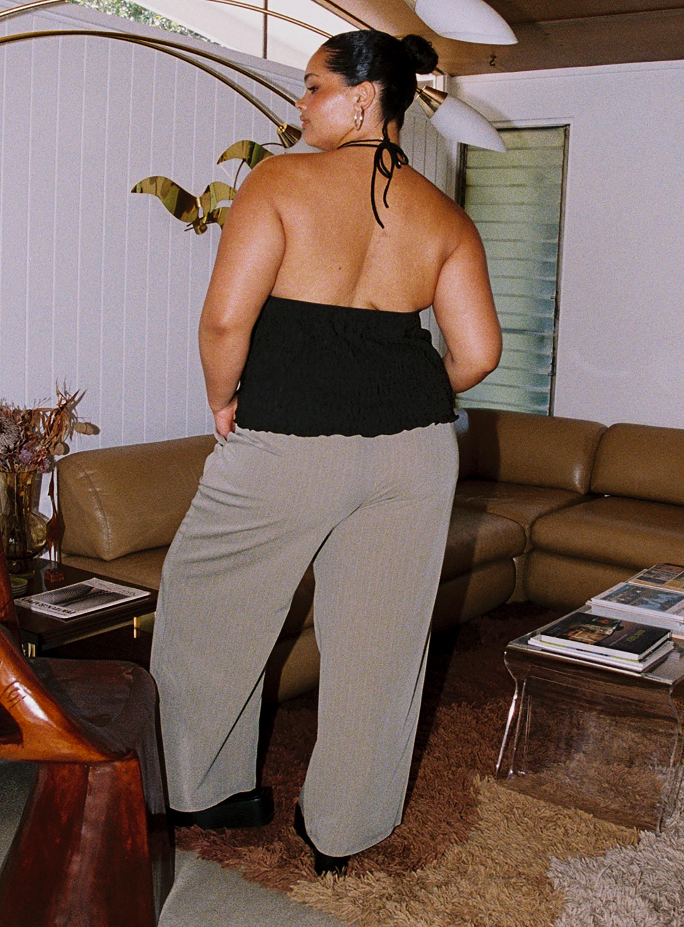 Archer Pants Pinstripe Beige Curve - Image 4