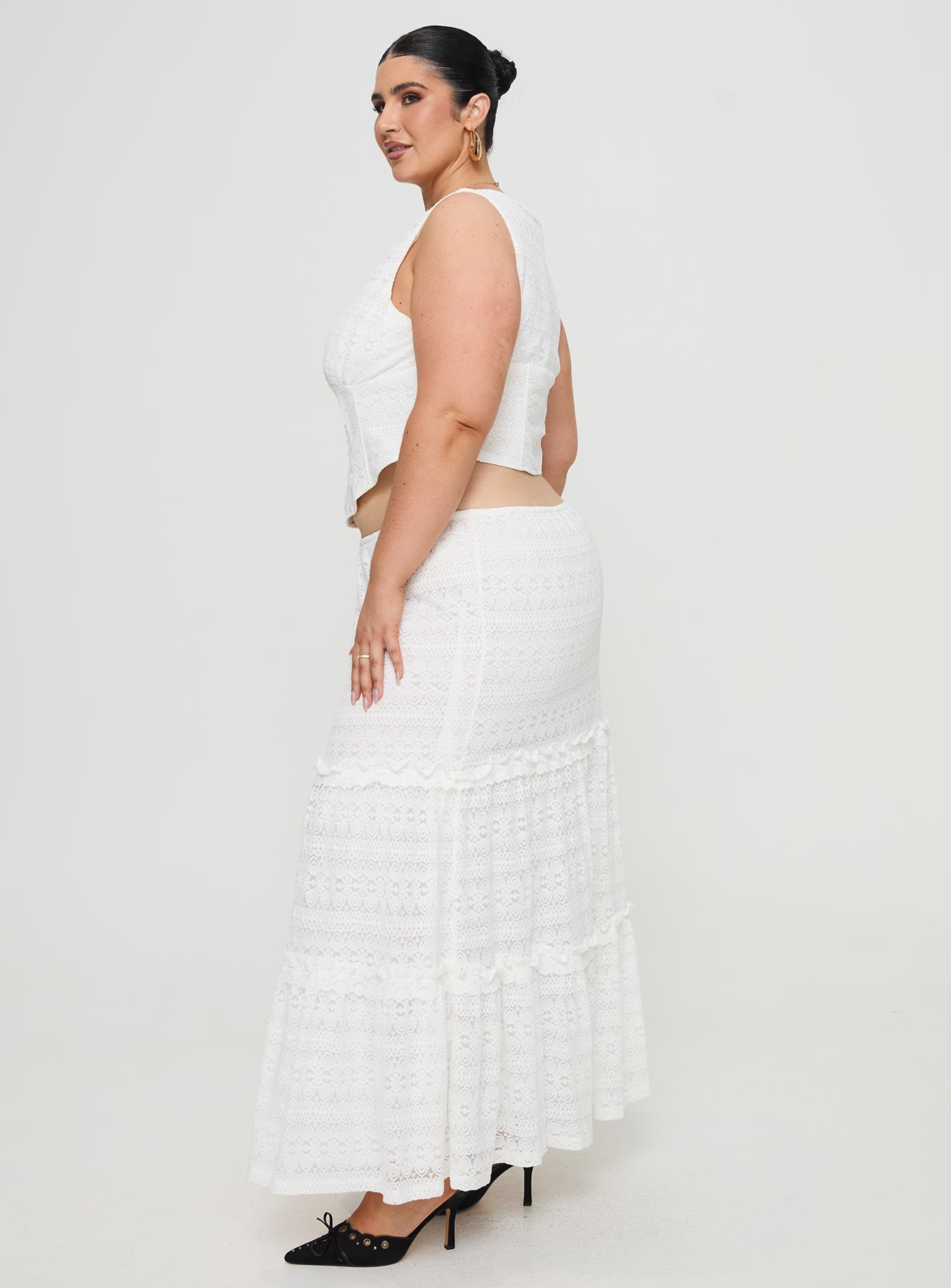Buttacupe Lace Maxi Skirt White Curve - Image 4