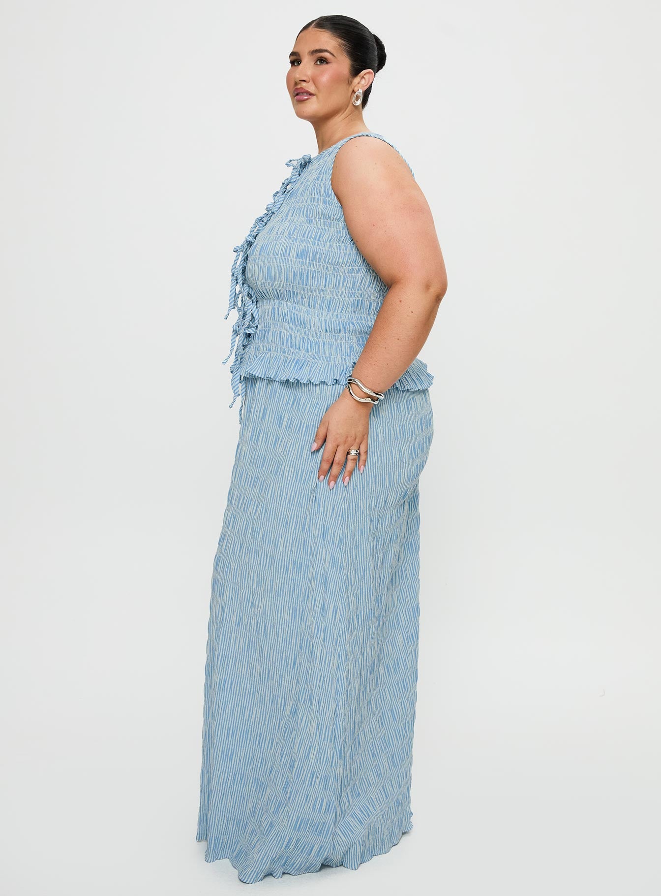 Songbird Shirred Maxi Dress Blue Curve - Image 4