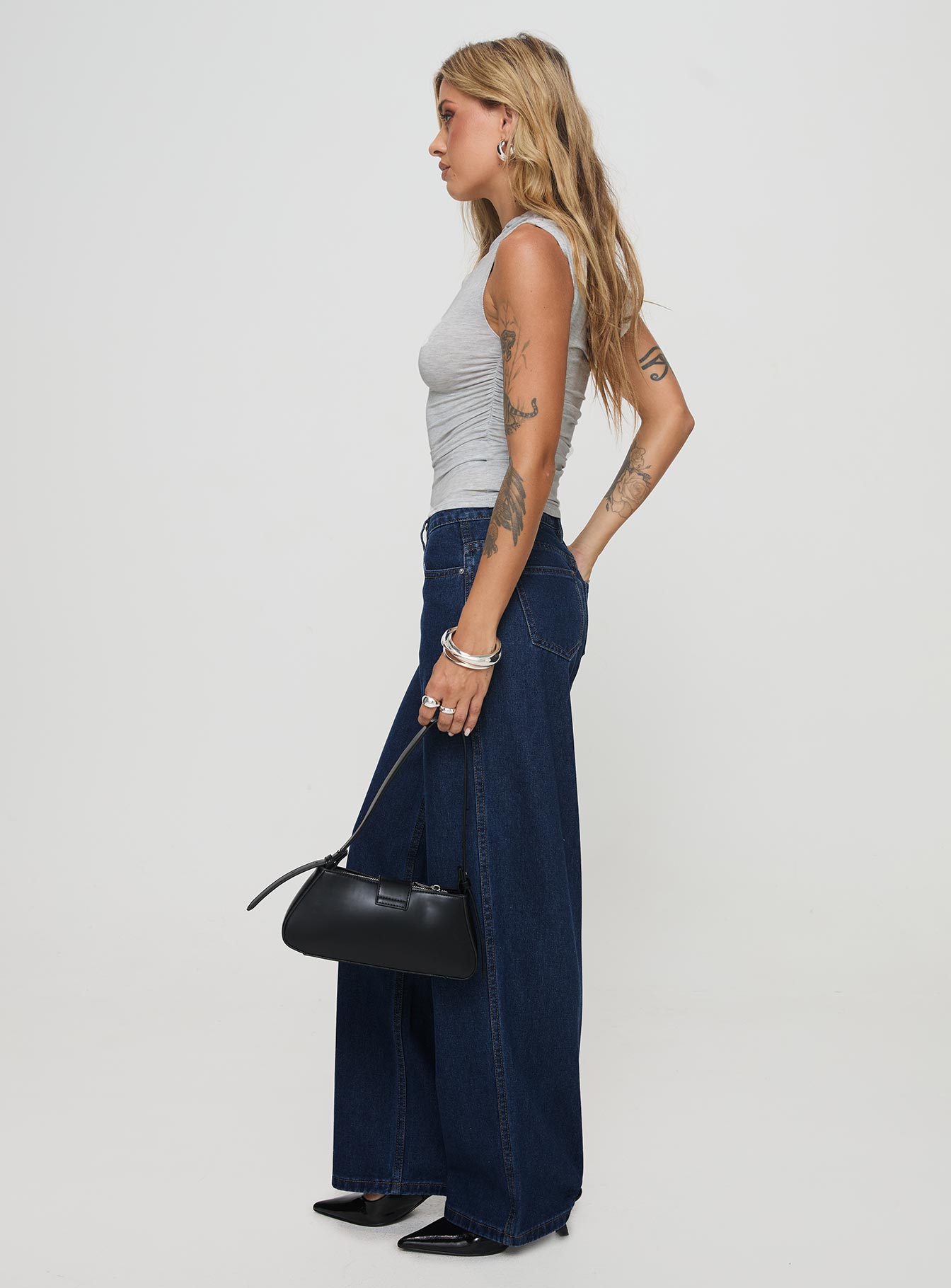 Maryanne Mid Rise Straight Leg Jeans Dark Wash - Image 4