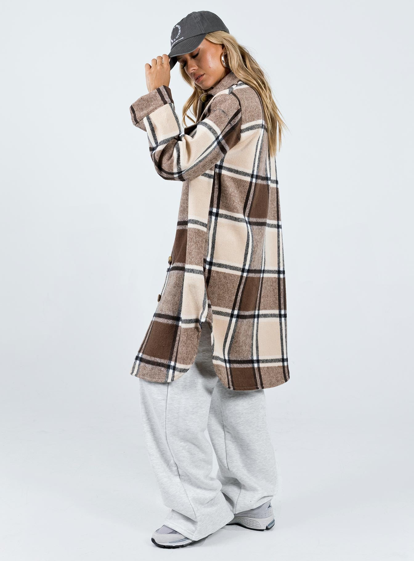 Canon Coat Beige Check - Image 3