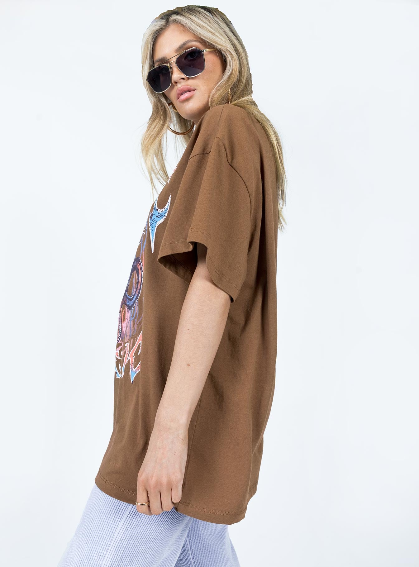 Future Classic Oversized Tee Brown - Image 3