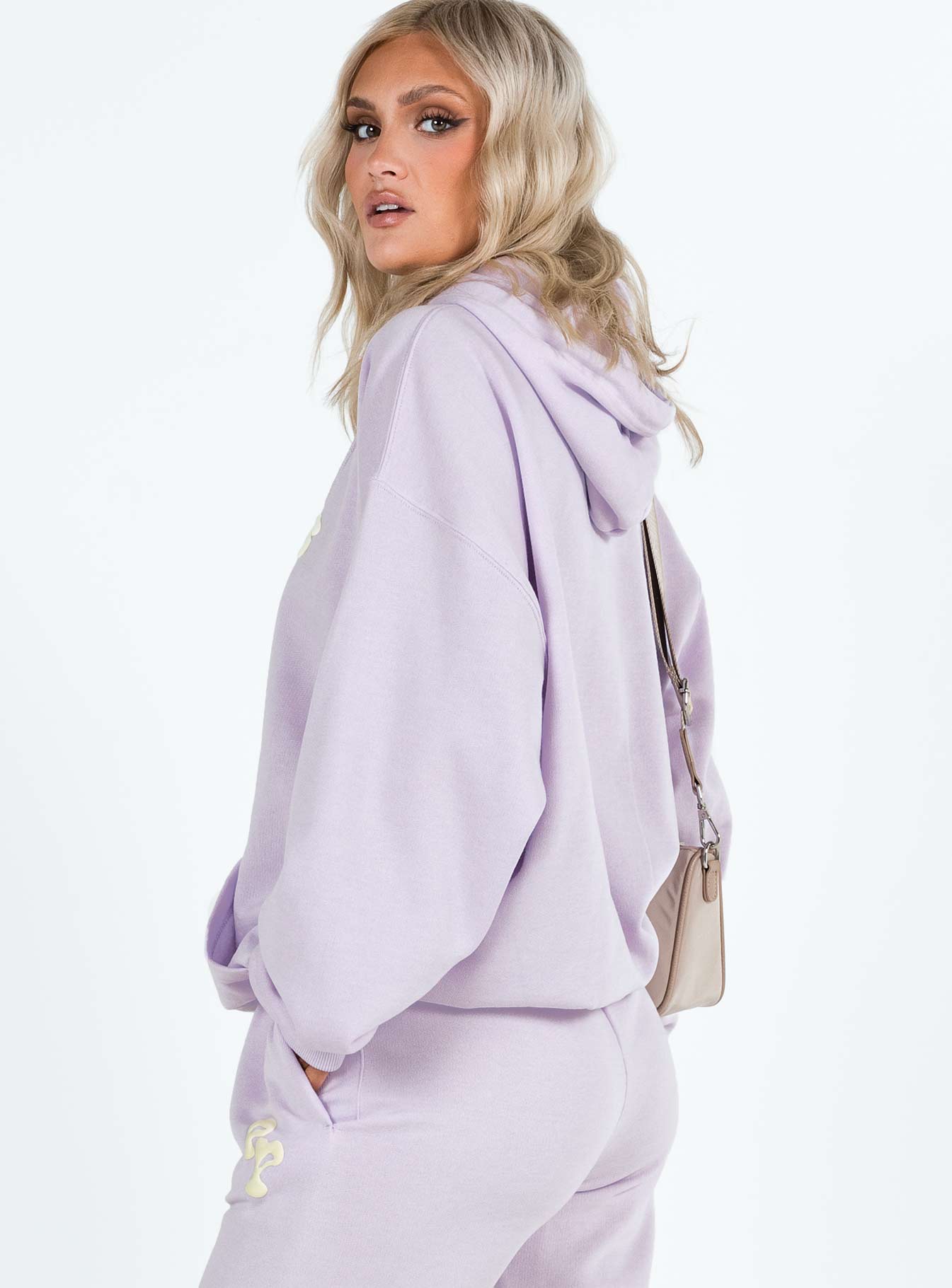 Princess Polly Hooded Sweatshirt Squiggle Text Dusty Mauve / Eggshell - Image 4