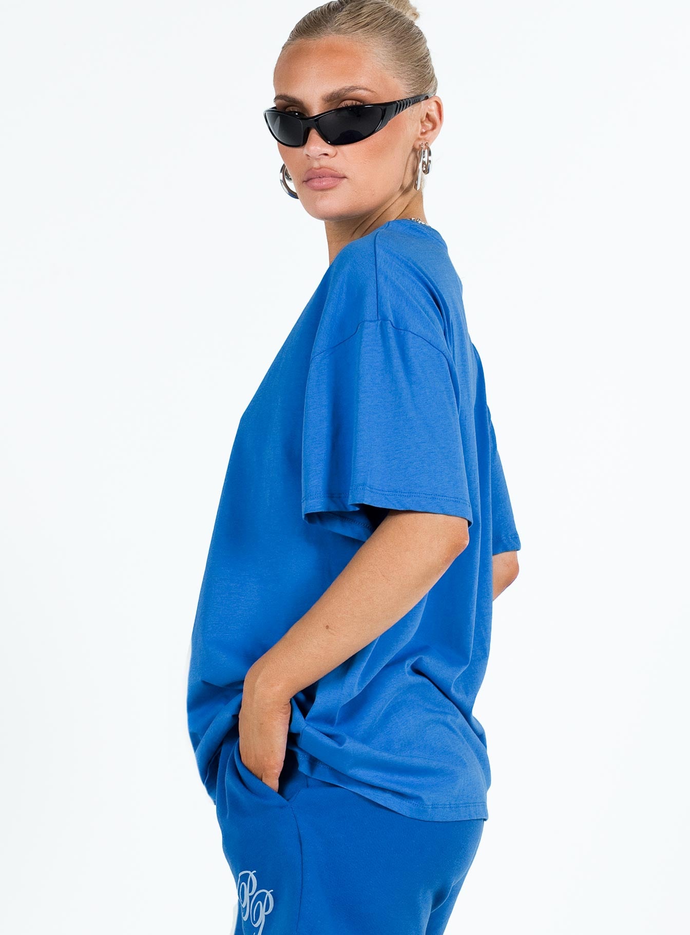 Princess Polly Cursive Oversized Tee Blue / White - Image 4