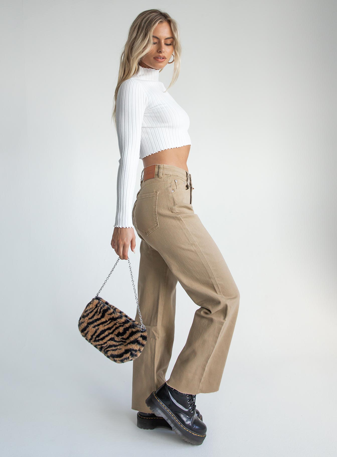 Elianna Jeans Taupe - Image 3