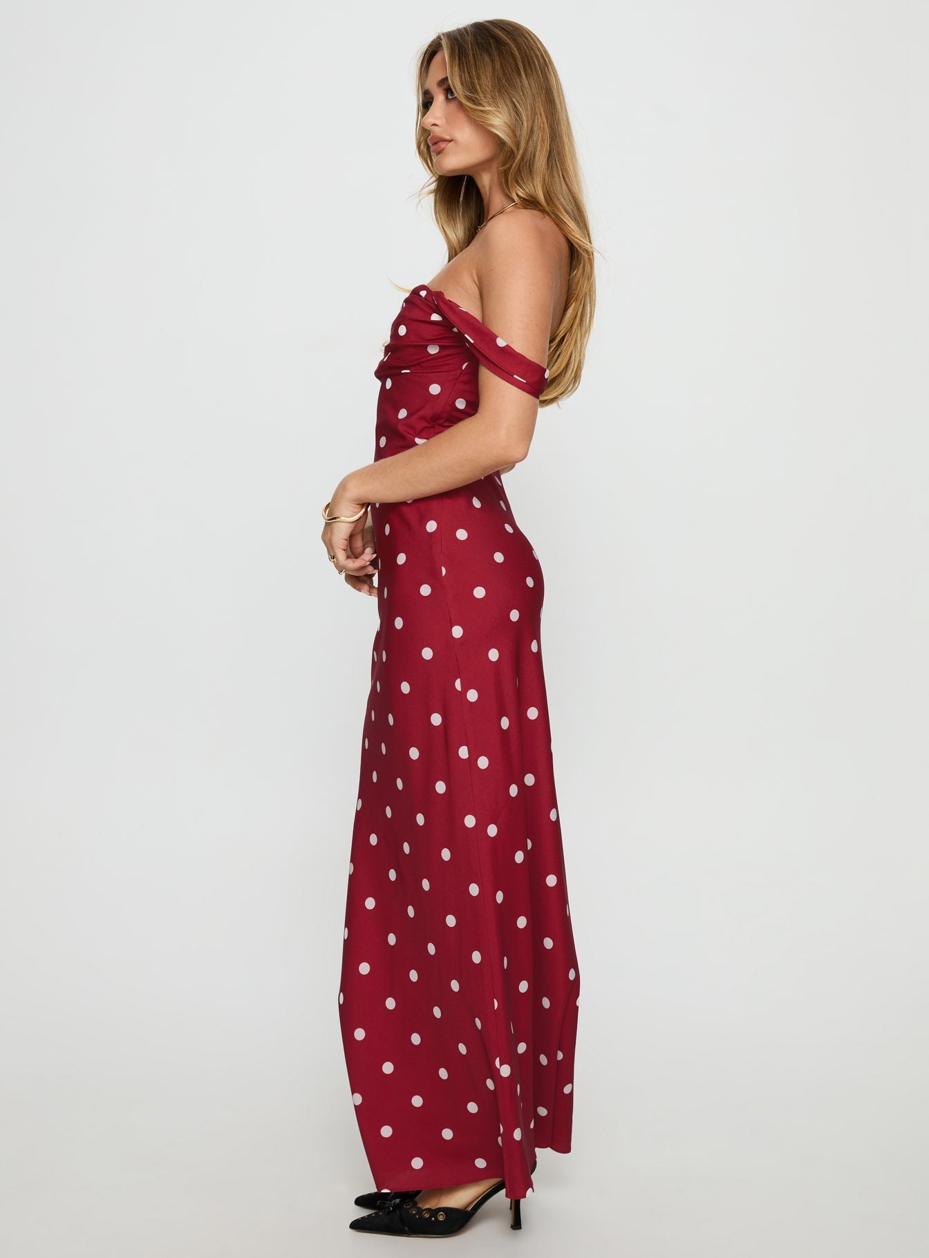End Credits Off Shoulder Pleat Maxi Dress Red / Polka Dot - Image 3