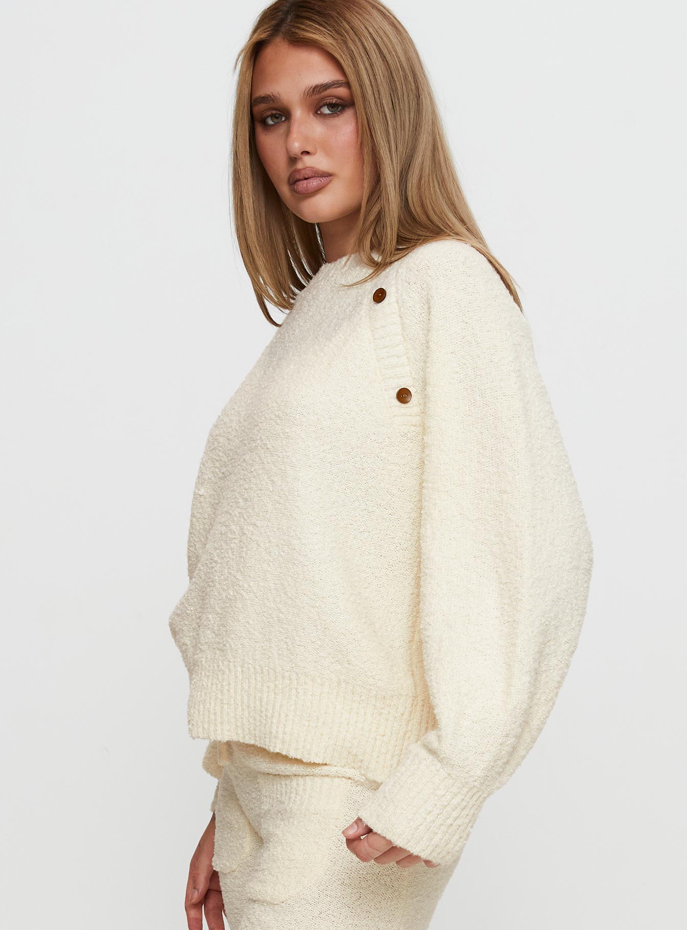 Susi Fluffy Knit Sweater Ivory - Image 4