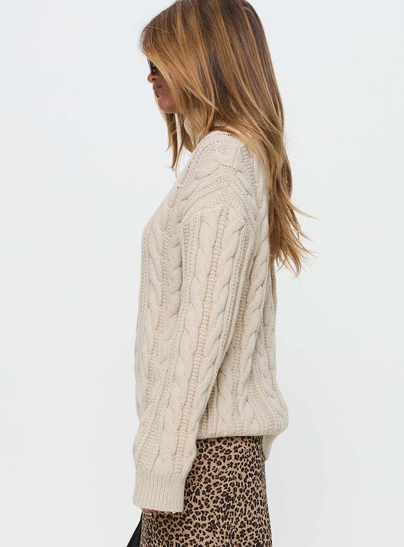 Bryden Turtleneck Cable Knit Sweater Beige - Image 3