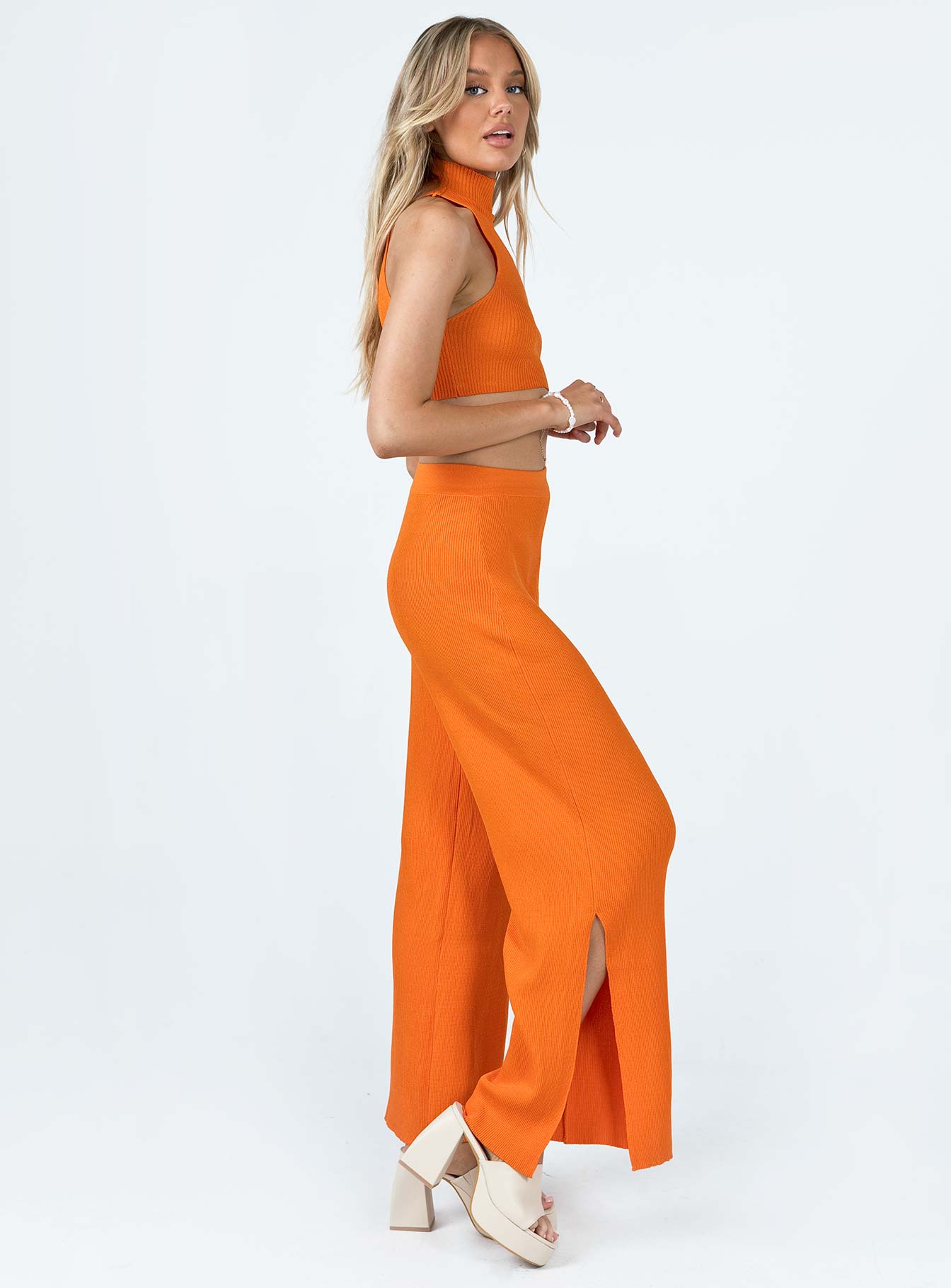 Terrell Set Orange - Image 3