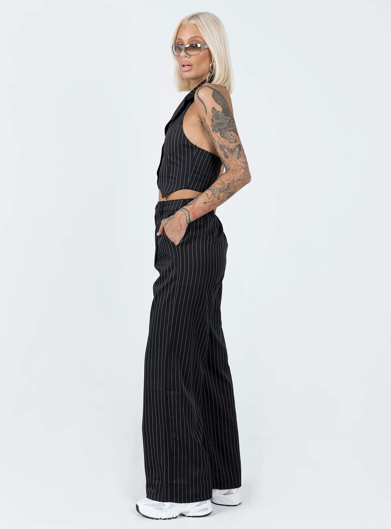 Zia Set Black Stripe - Image 4