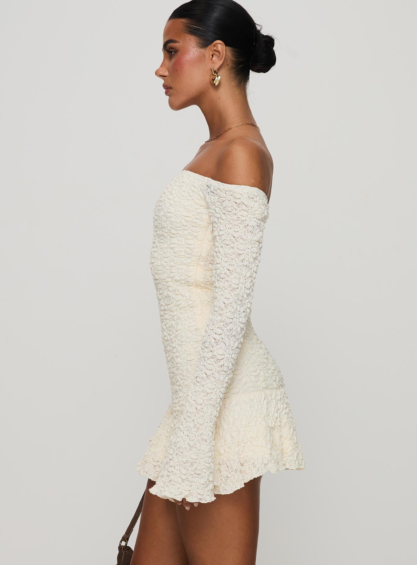 Vancesca Long Sleeve Mini Dress Cream - Image 4