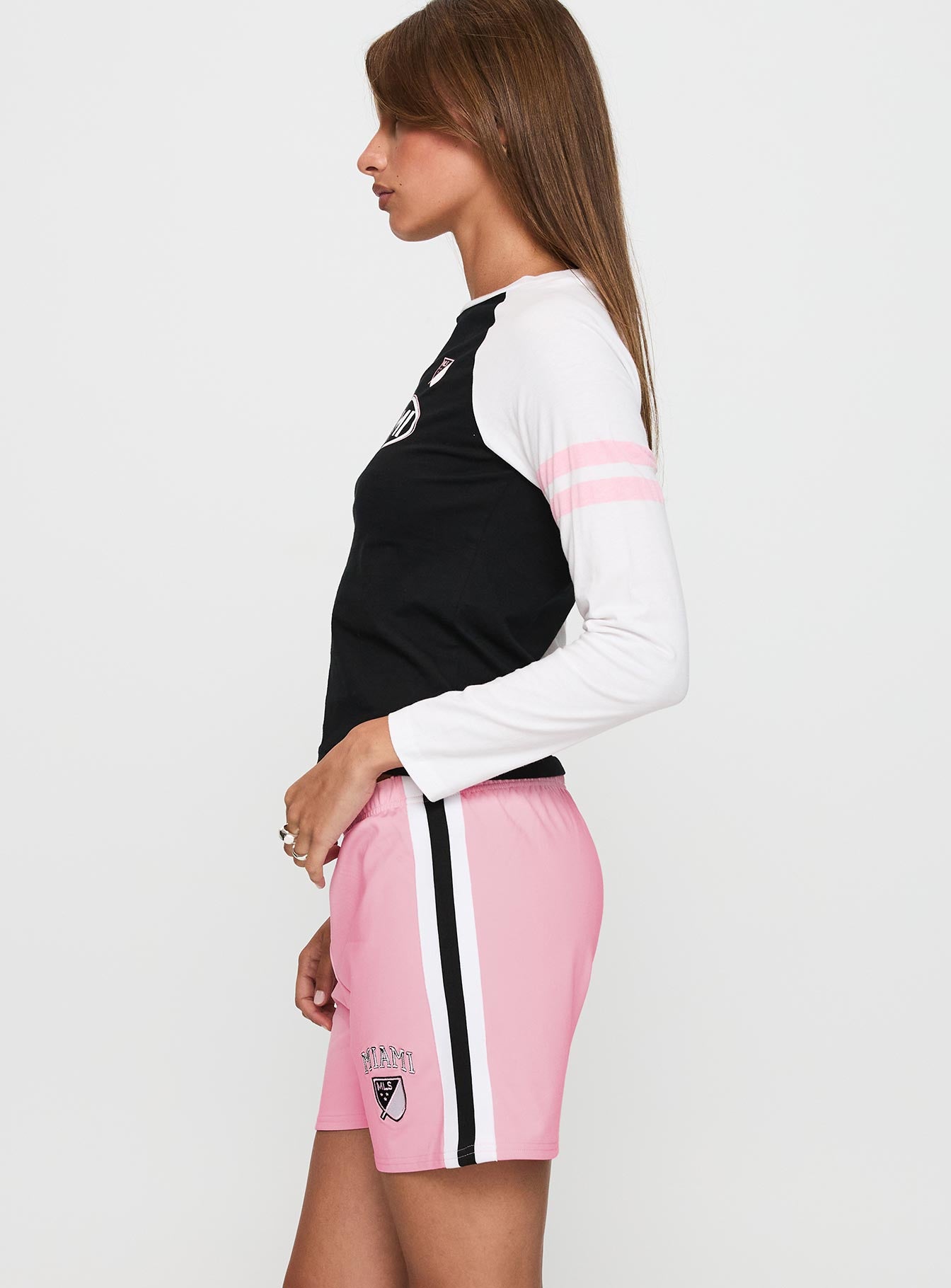Bend It Athletic Shorts Pink - Image 4