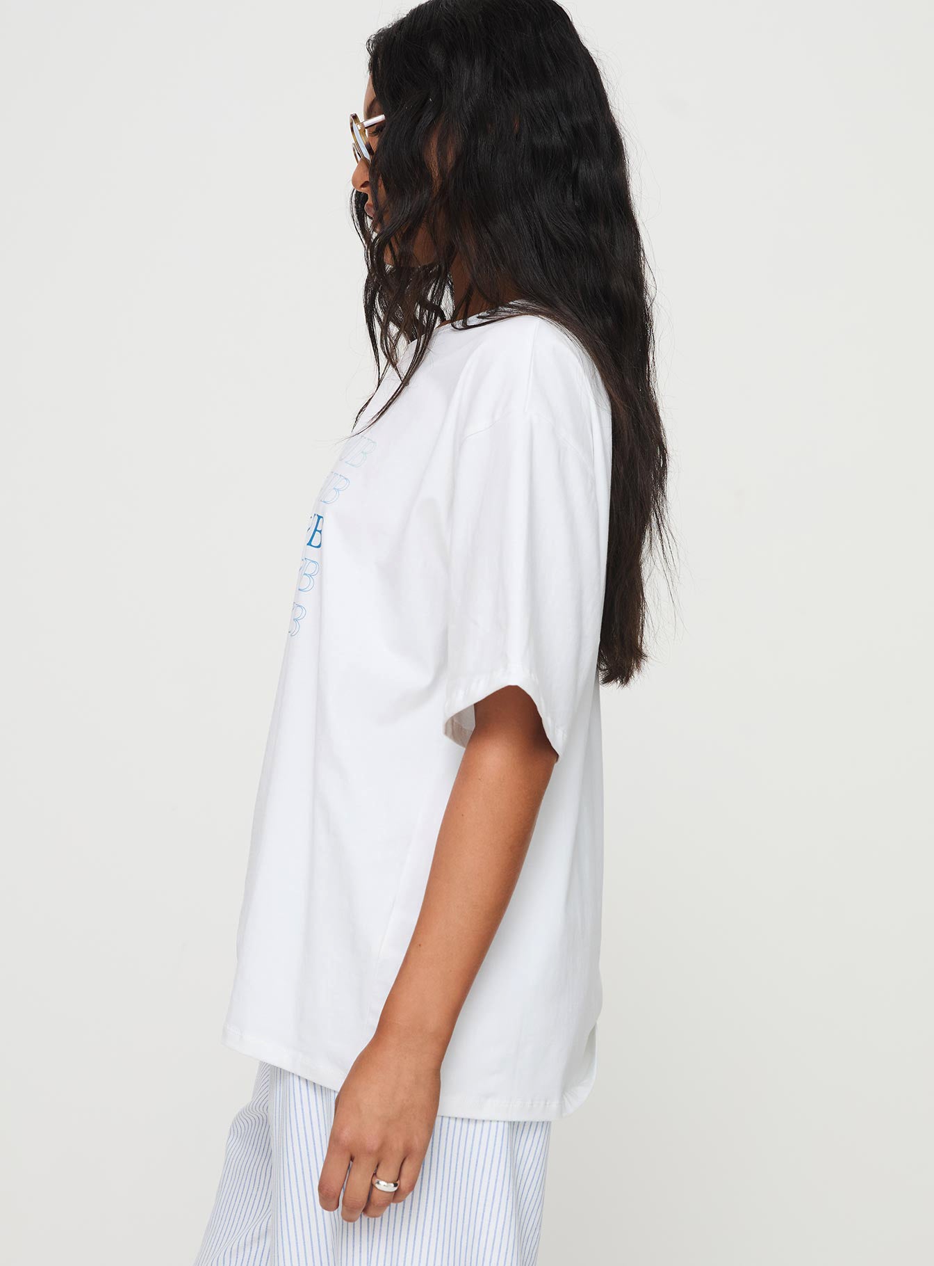 Loveable Tee White - Image 4
