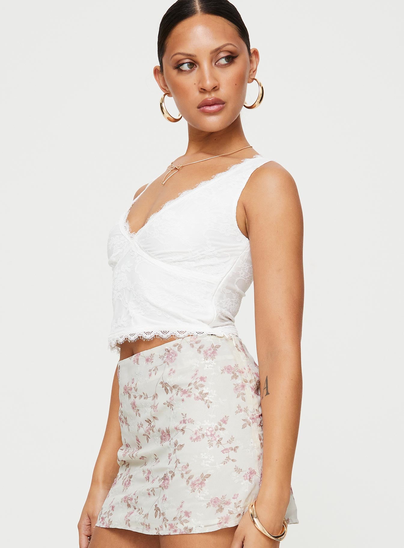 Naver Top White - Image 4