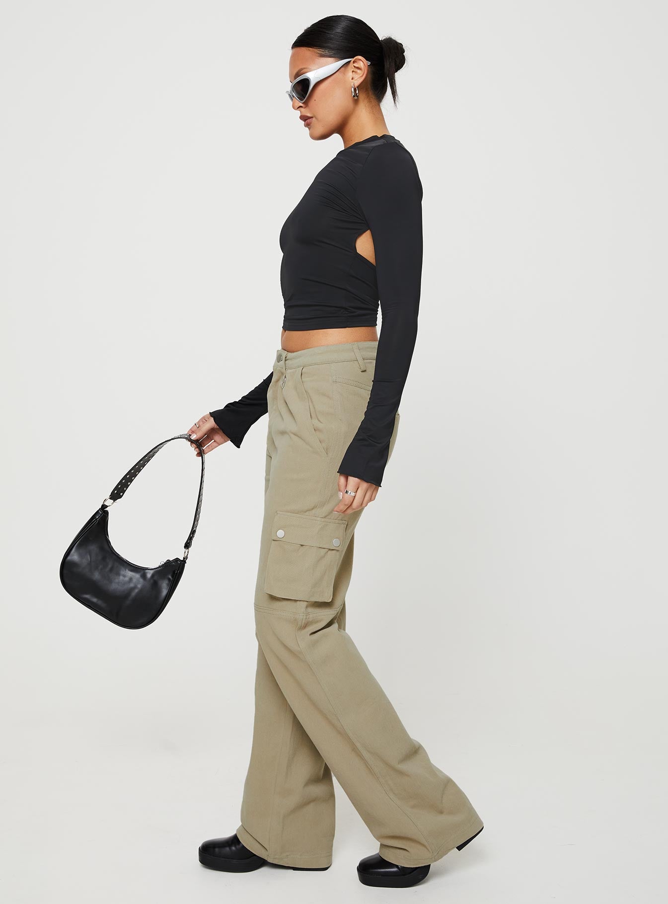 Paige Mid Rise Cargo Jean Sage - Image 4