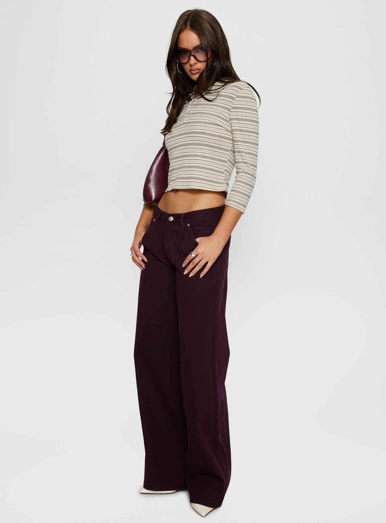 Supercut Low Rise Baggy Pleat Jeans Currant - Image 3