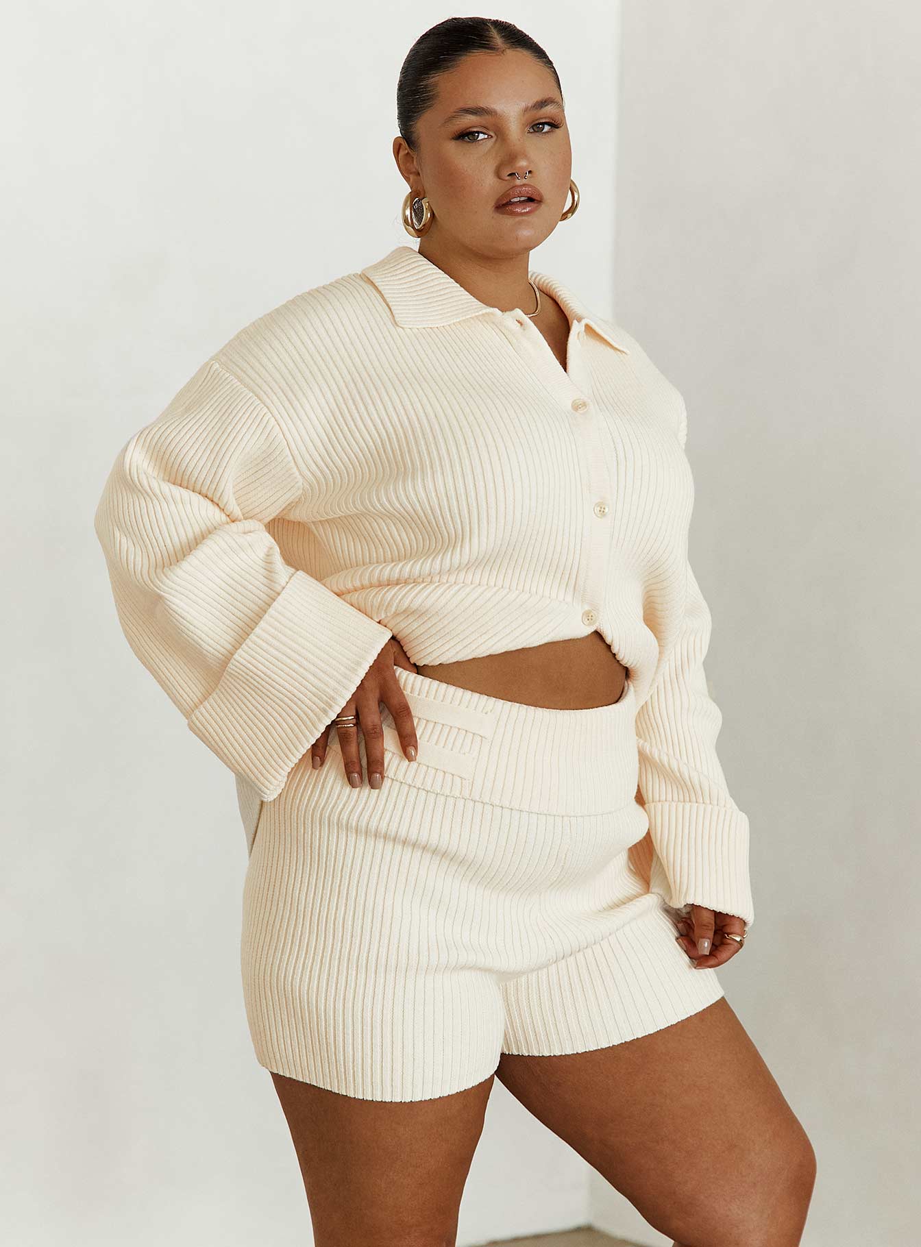Jadri Knit Shorts Cream Curve - Image 3