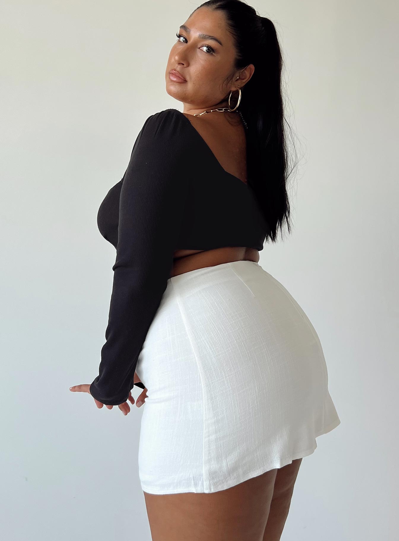 Selby Mini Skirt White Curve - Image 3
