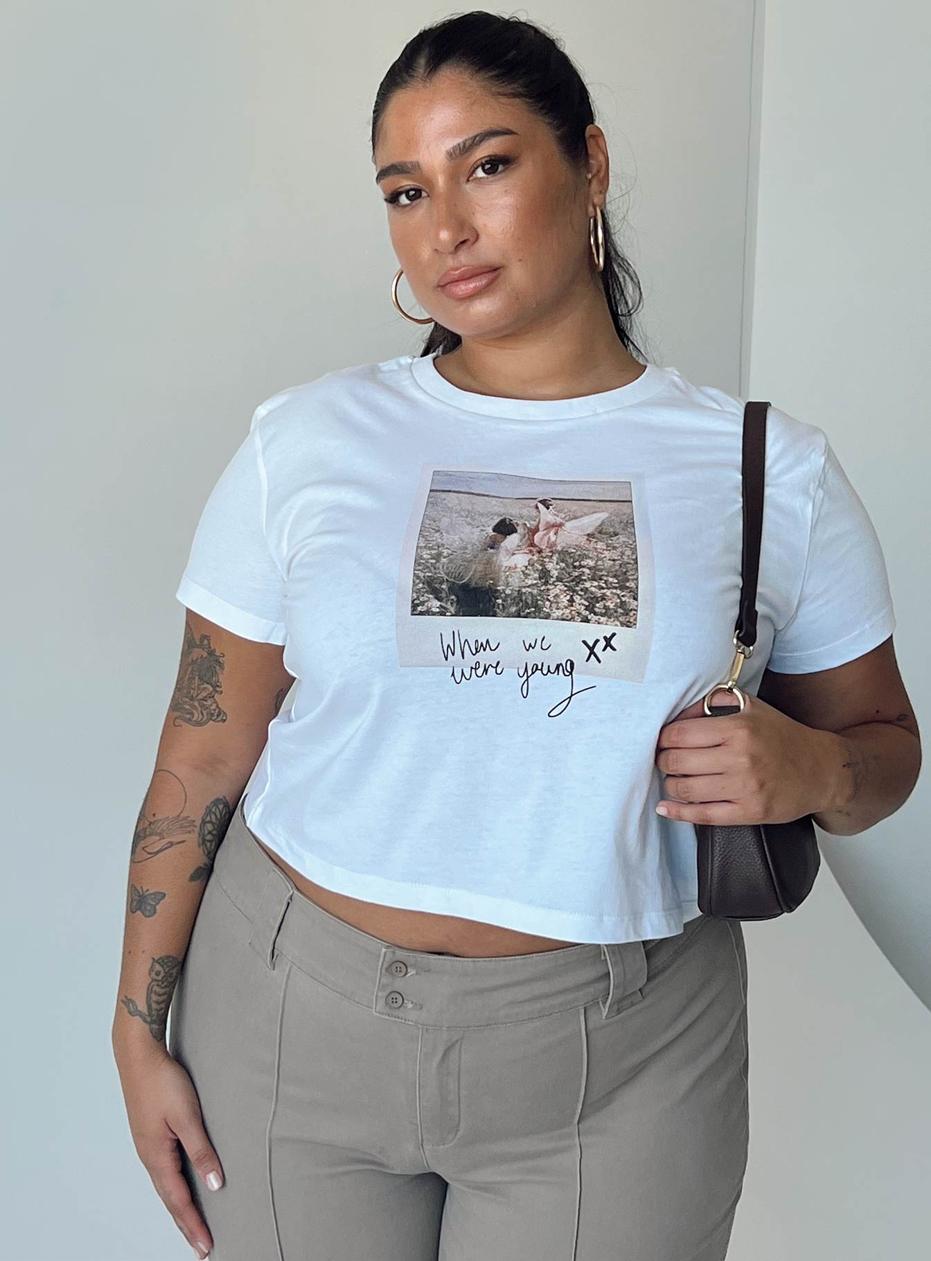 Shake It Graphic Tee White Curve - Image 3