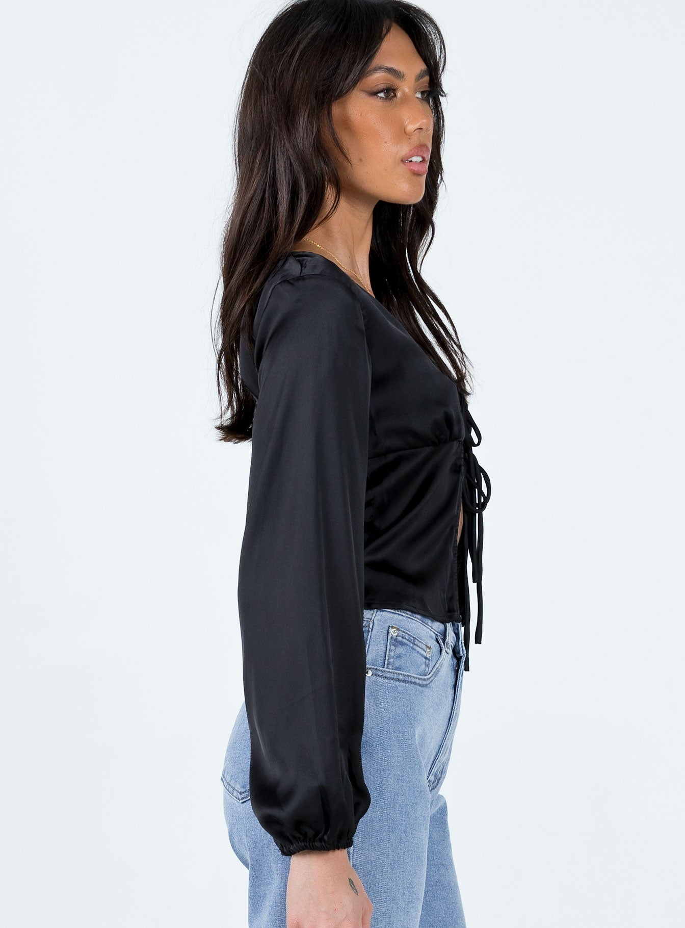 Madio Long Sleeve Top Black - Image 4