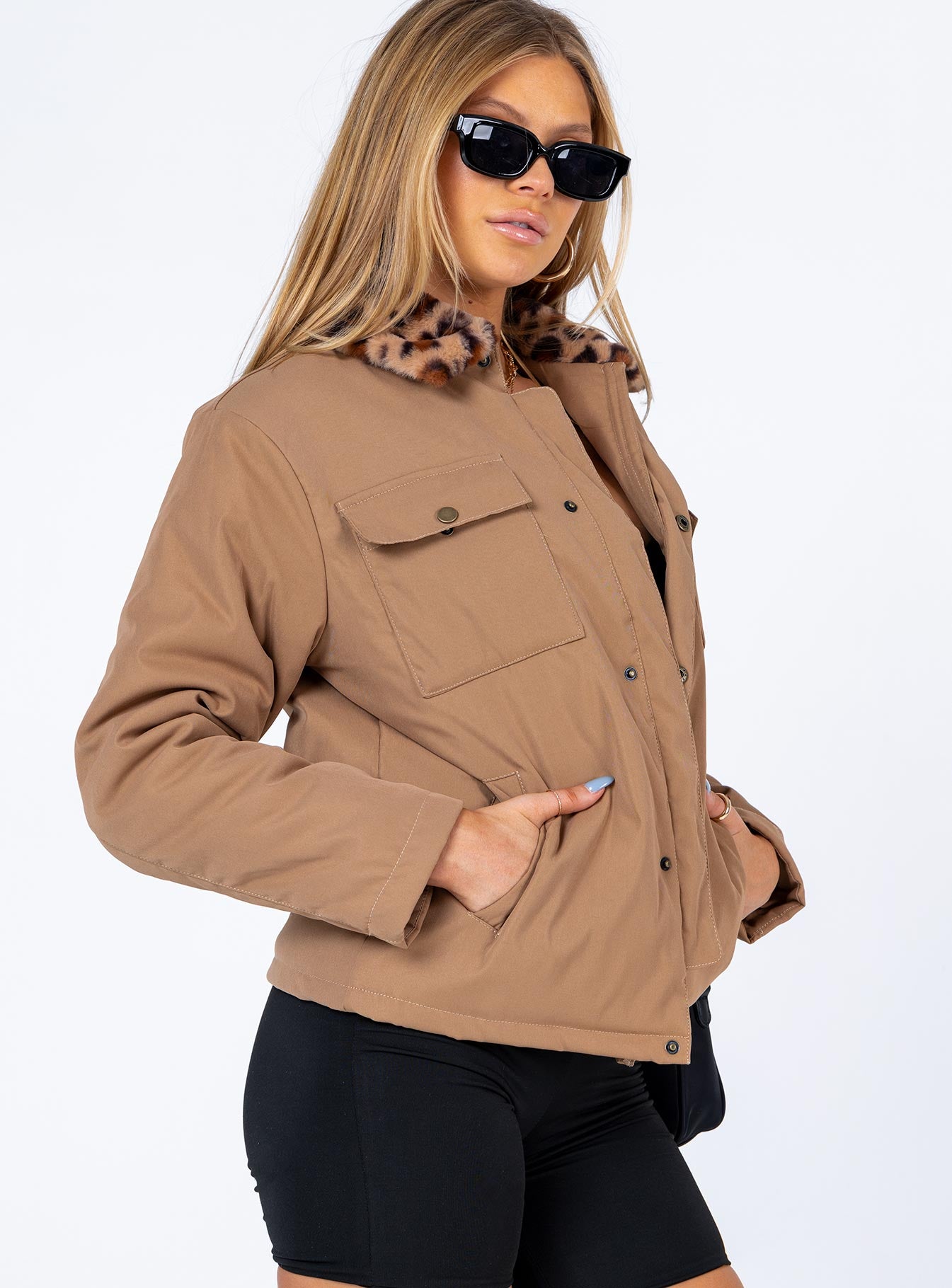 Jeroma Jacket Beige - Image 3