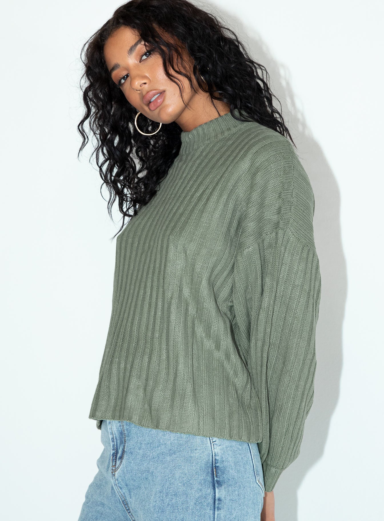 Innerbloom Oversized Sweater Dark Green - Image 4