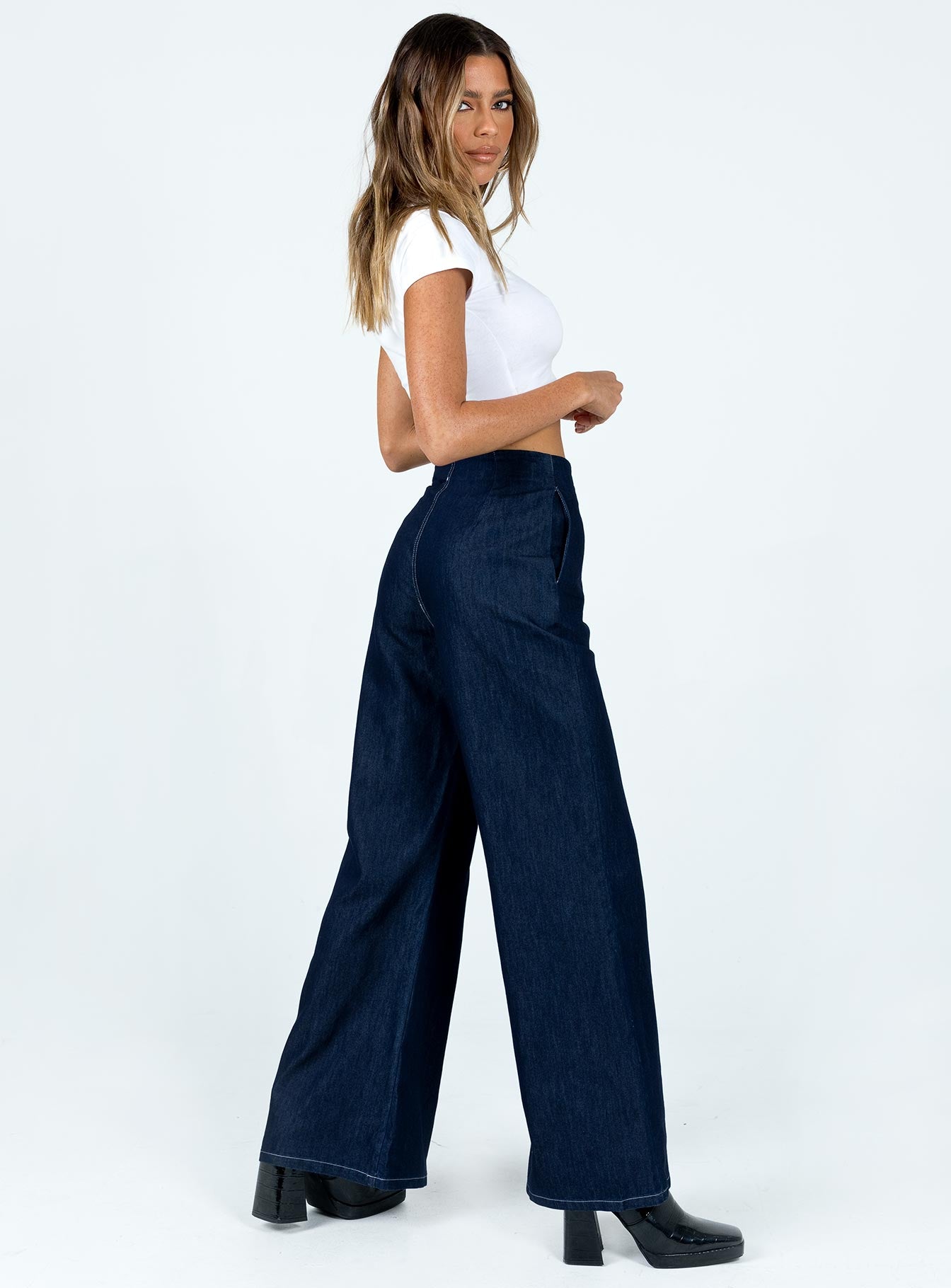 Misty Wide Leg Jeans Denim - Image 4