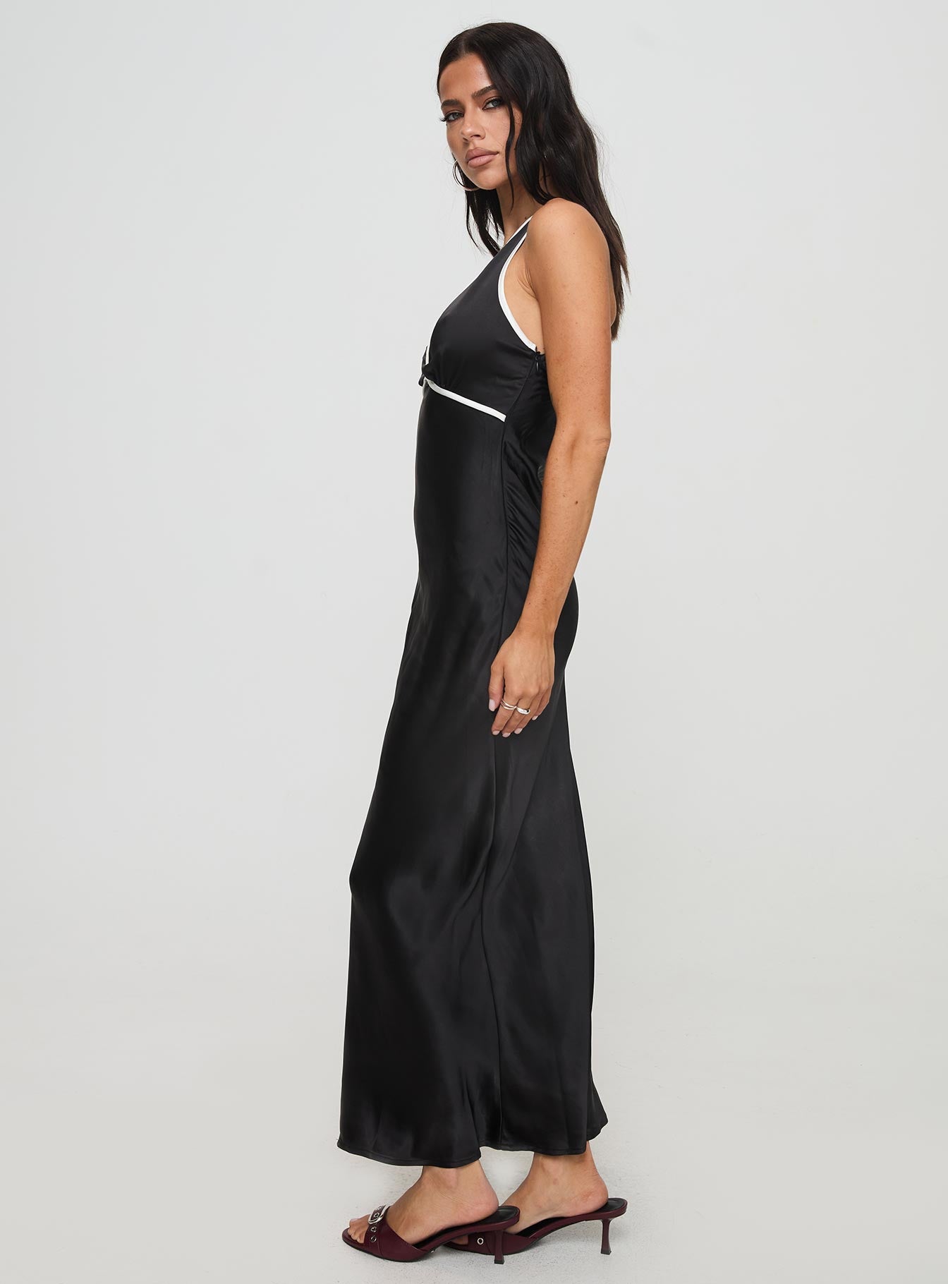 Thandi Maxi Dress Black - Image 4