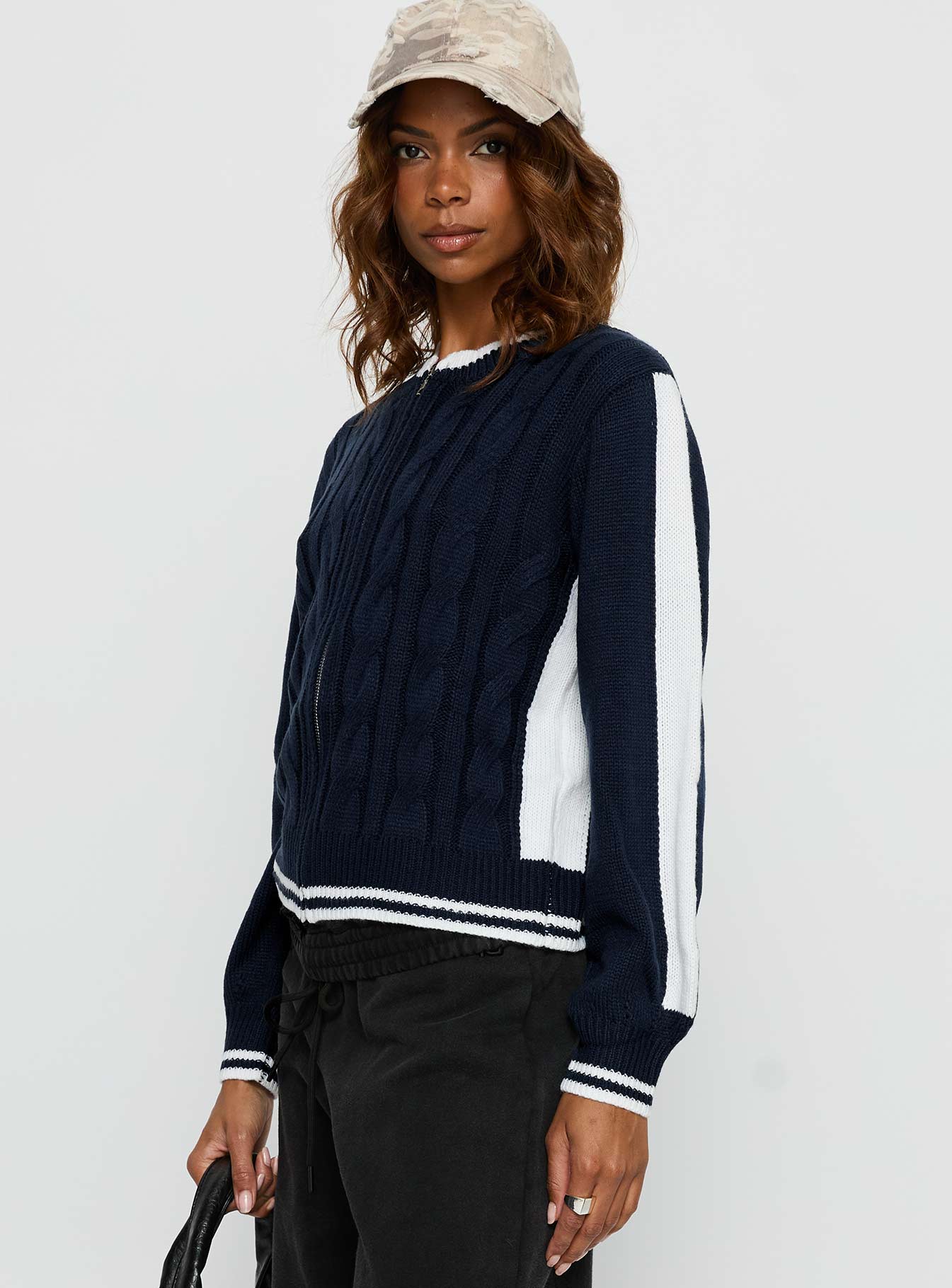 Tevyn Cable Knit Zip Through Knit Sweater Blue / Cream - Image 3