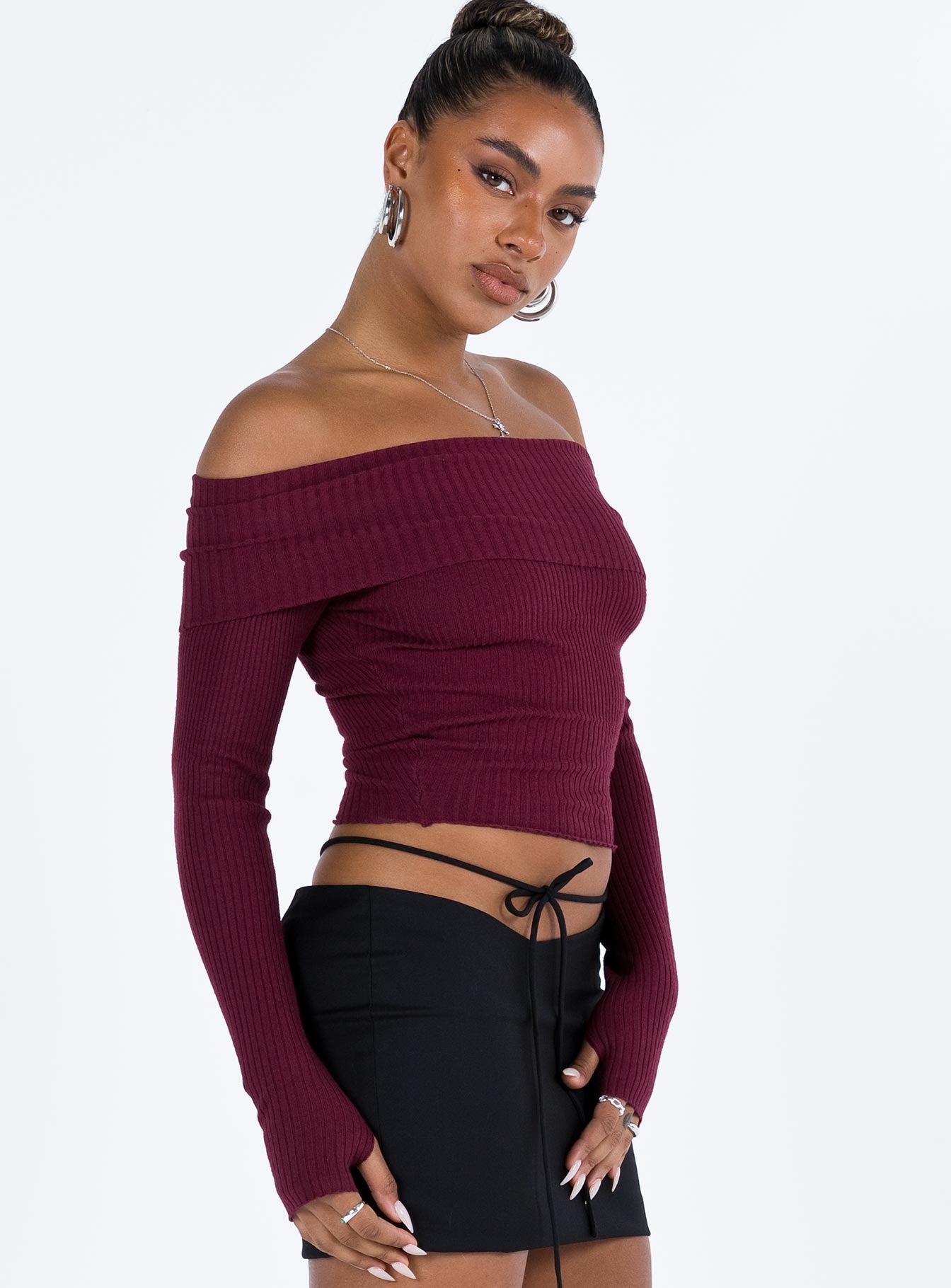 Morley Off Shoulder Sweater Burgundy - Image 5