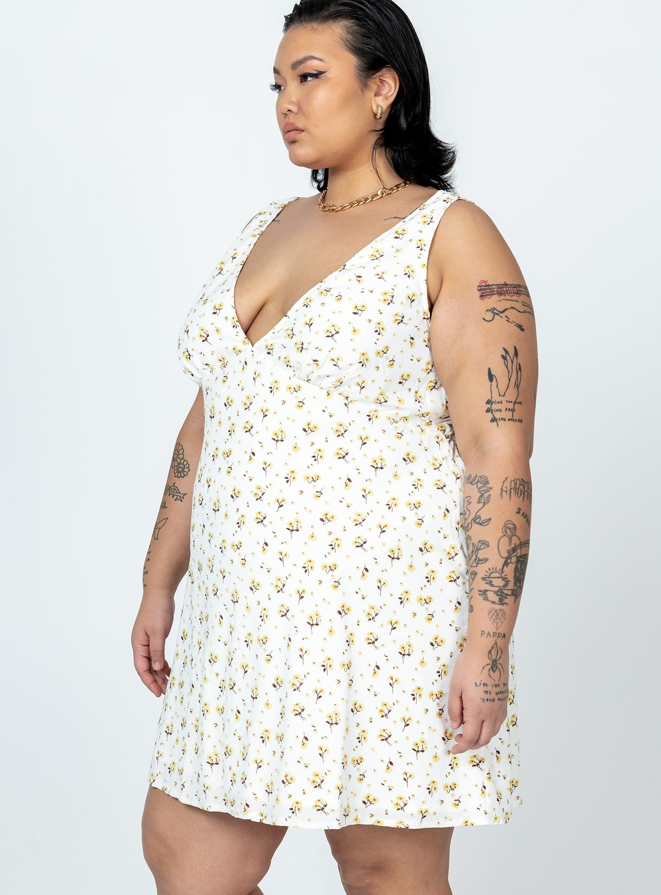 Nellie Mini Dress White / Yellow Floral Curve - Image 4