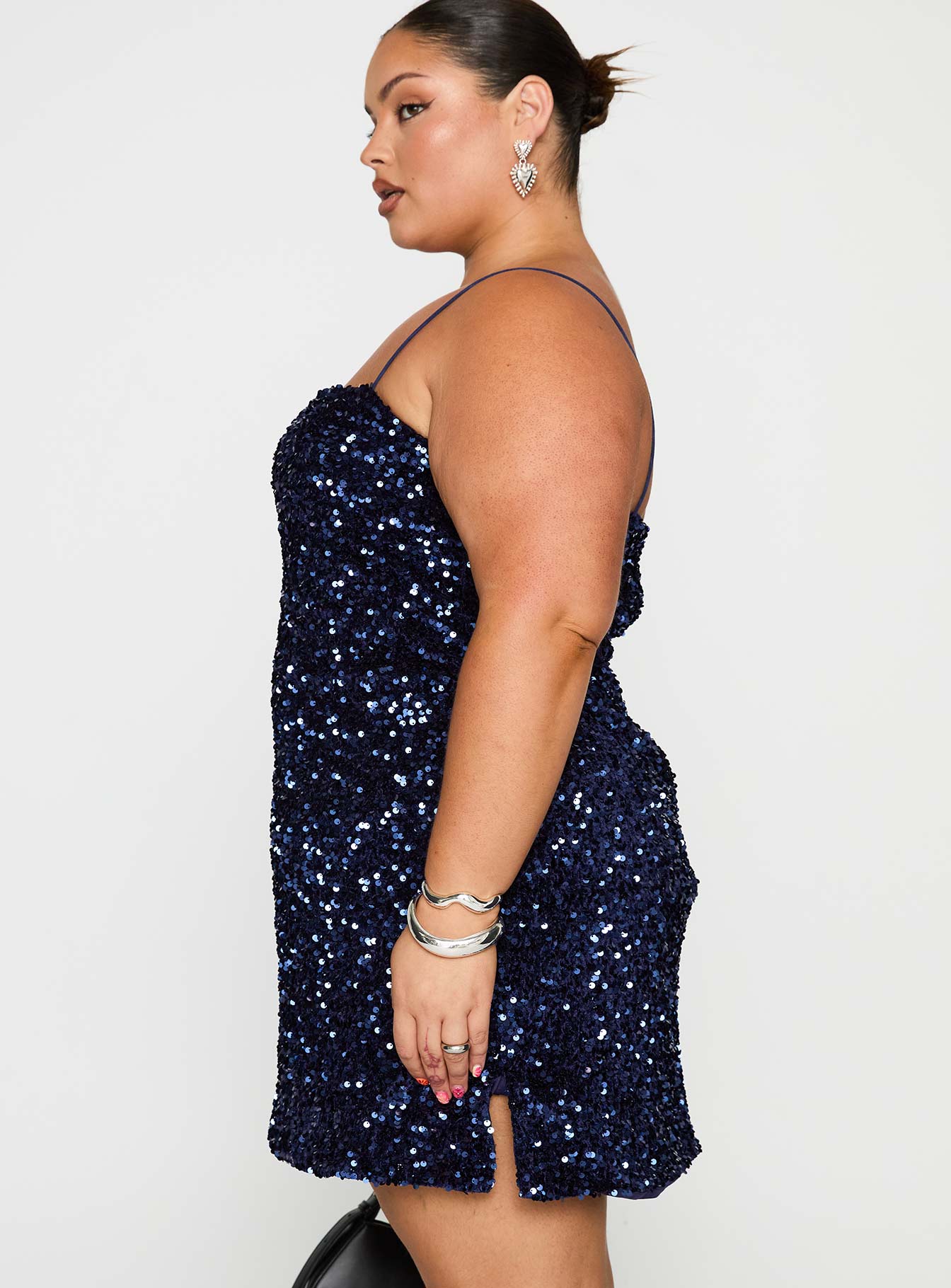 Layney Sequin Mini Dress Navy Curve - Image 4