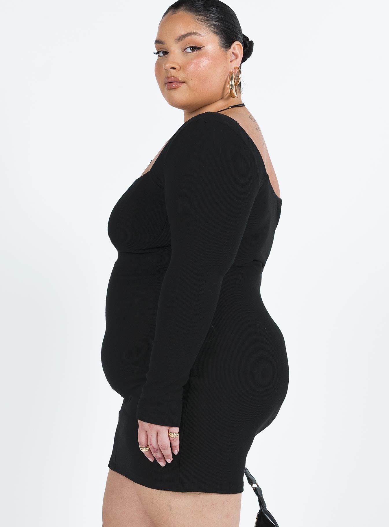 Denielle Mini Dress Black Curve - Image 4