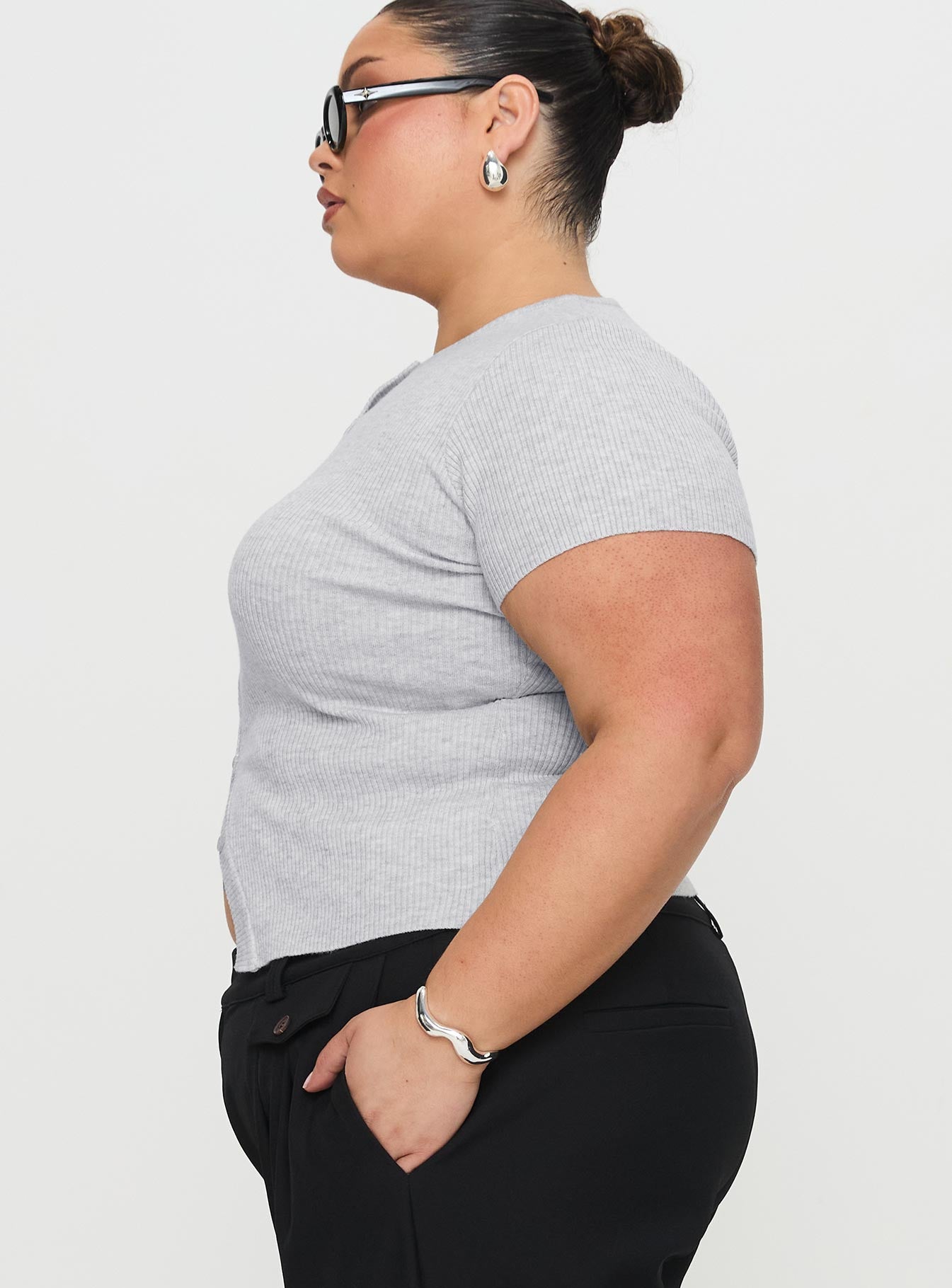 Suzu Knit Top Grey Curve - Image 4