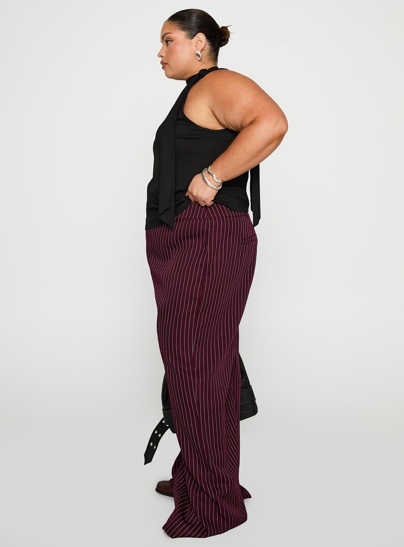 Lorenne Mid Rise Pant Burgundy Pinstripe Curve - Image 3