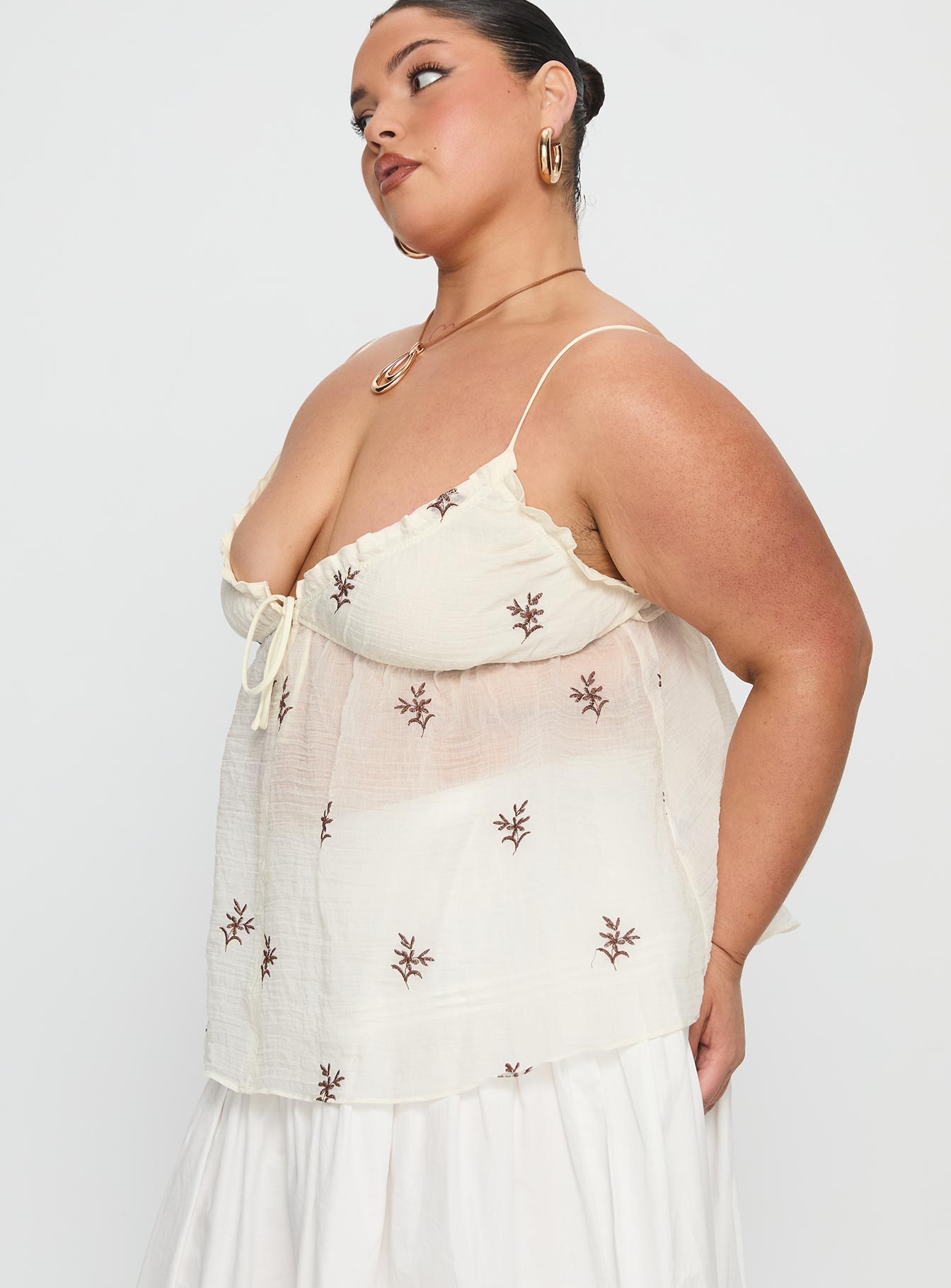 Cinnamon Embroidered Top Cream Curve - Image 4